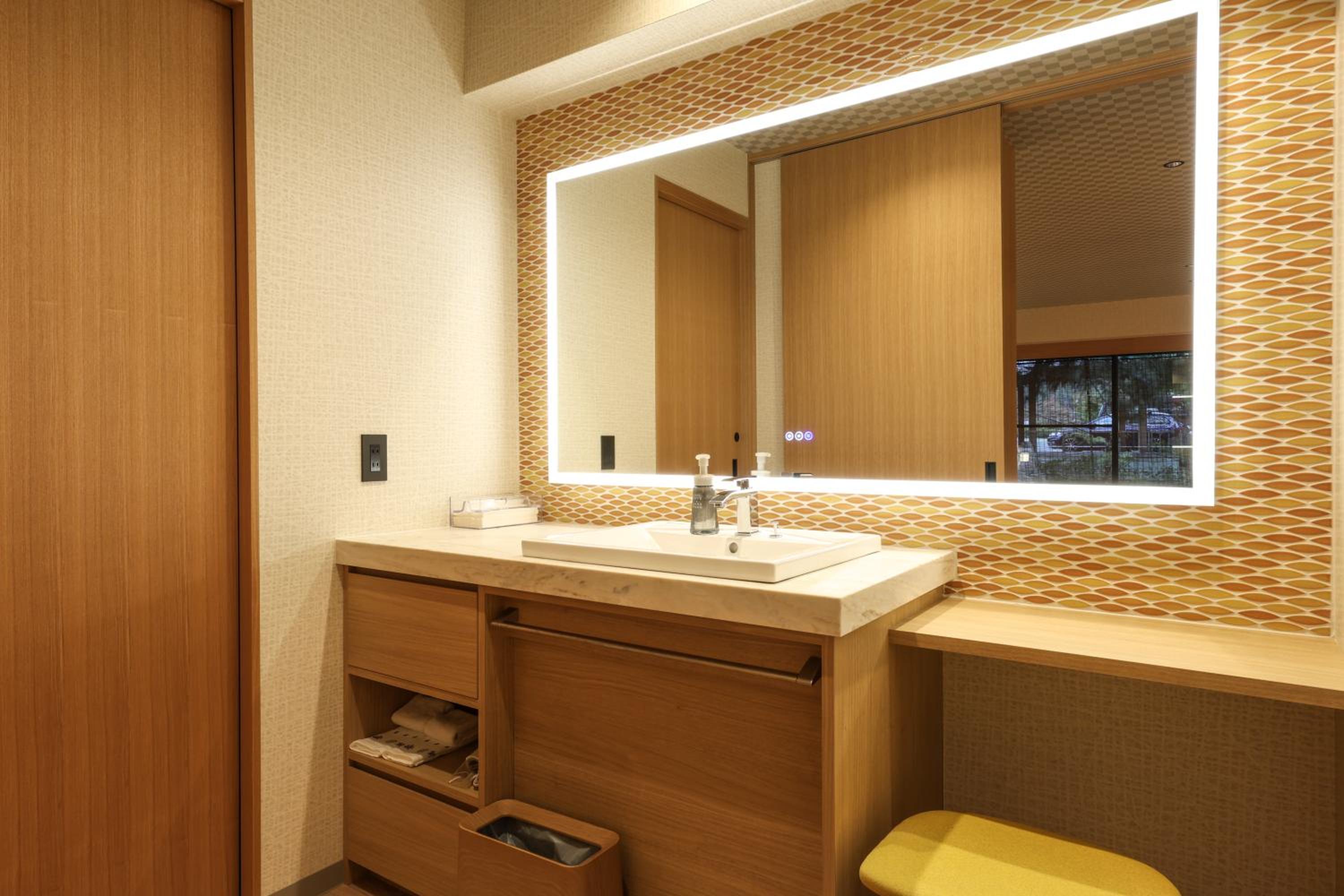 Twin Room - Photo 3
