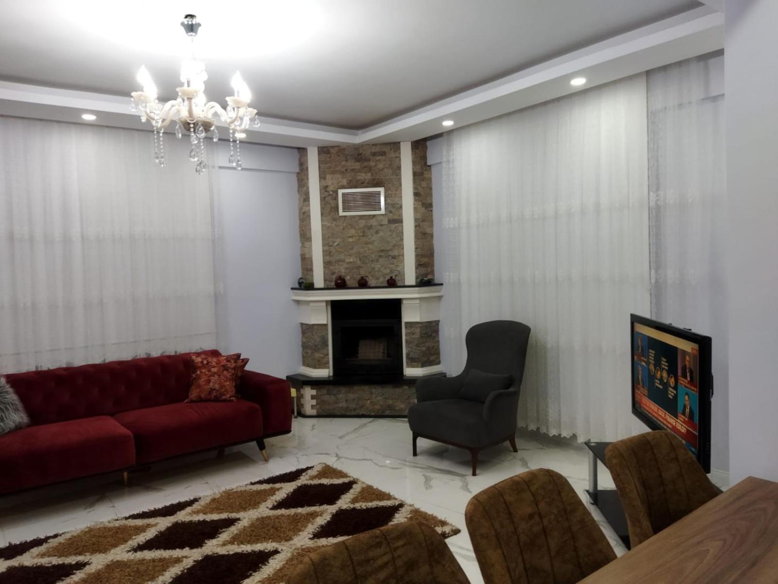 Villa - Photo 1