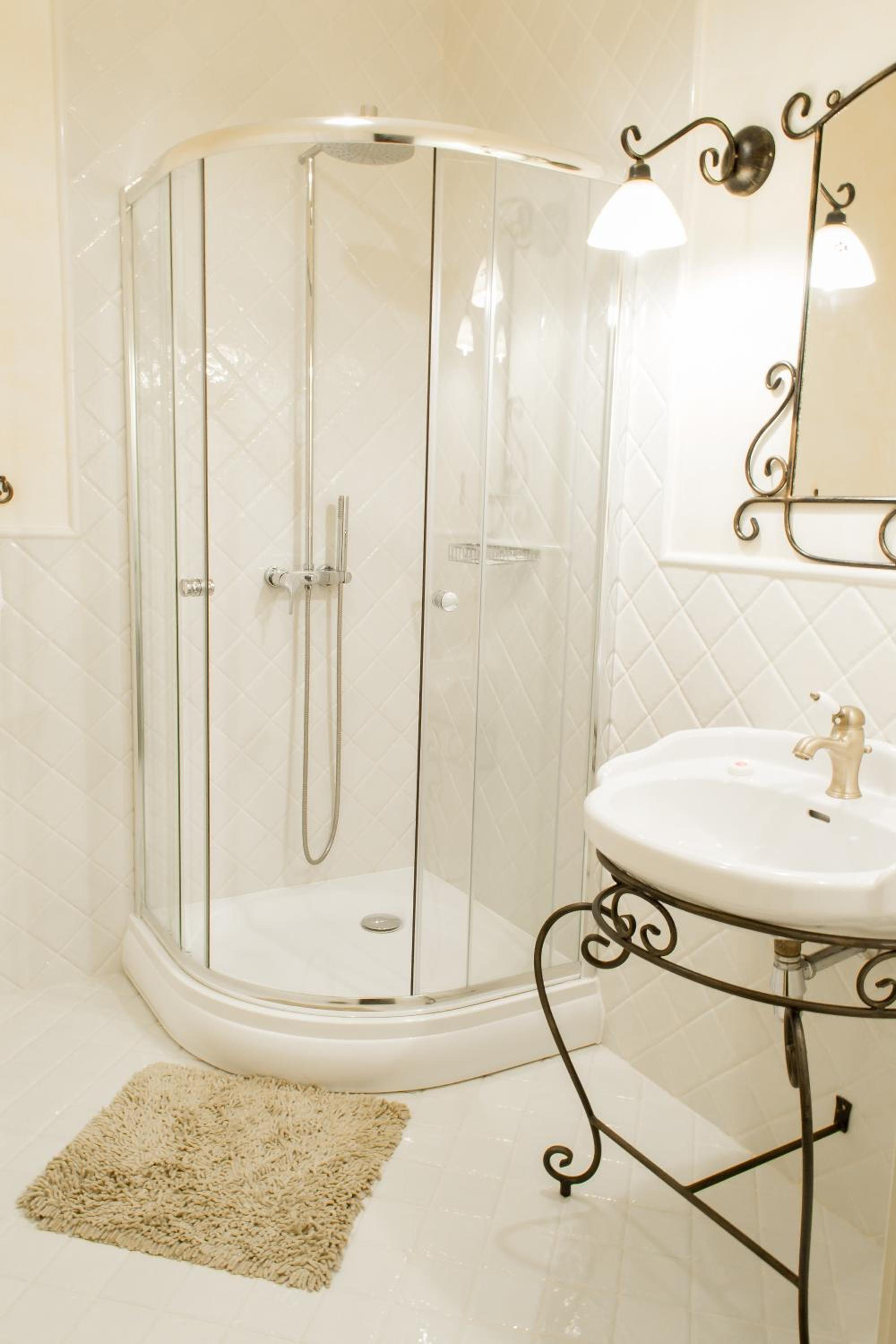 One-Bedroom Suite photo 3