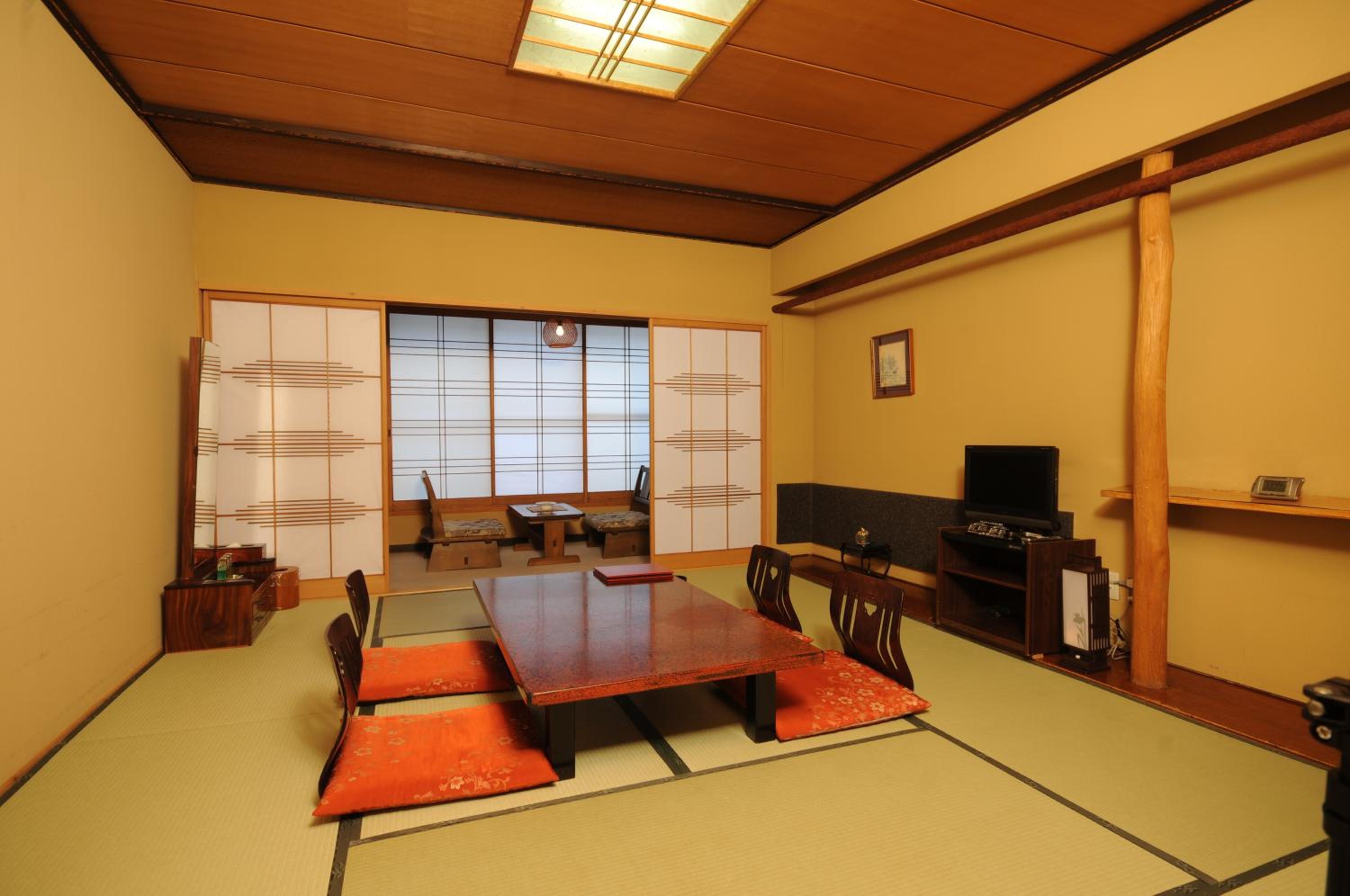 Standard Family Room