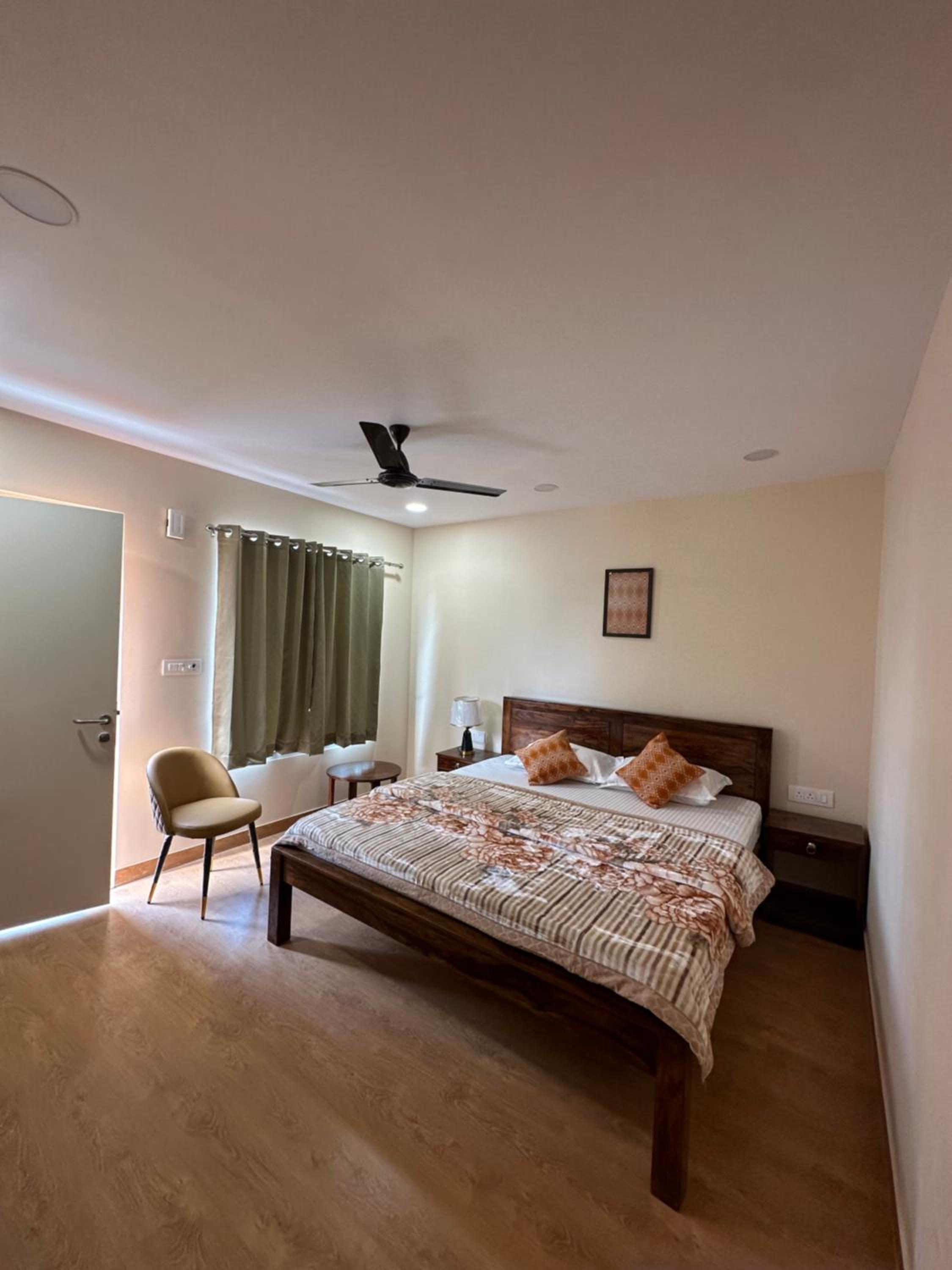 Double Room with Private Bathroom