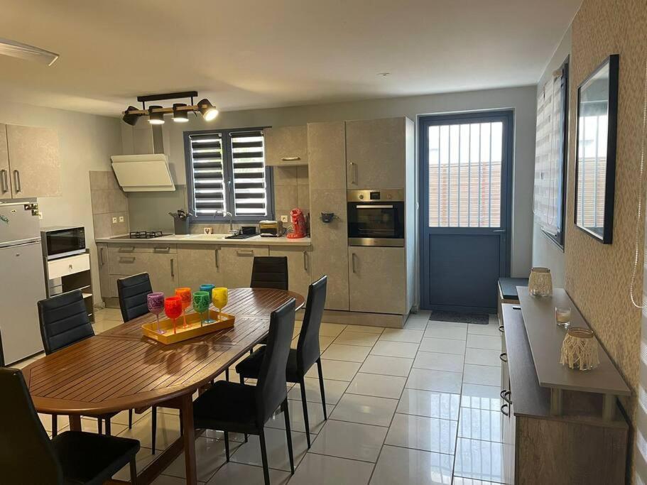 One-Bedroom House photo 2