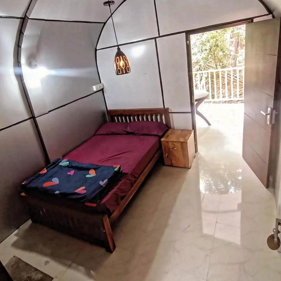 Twin Room with Mountain View
