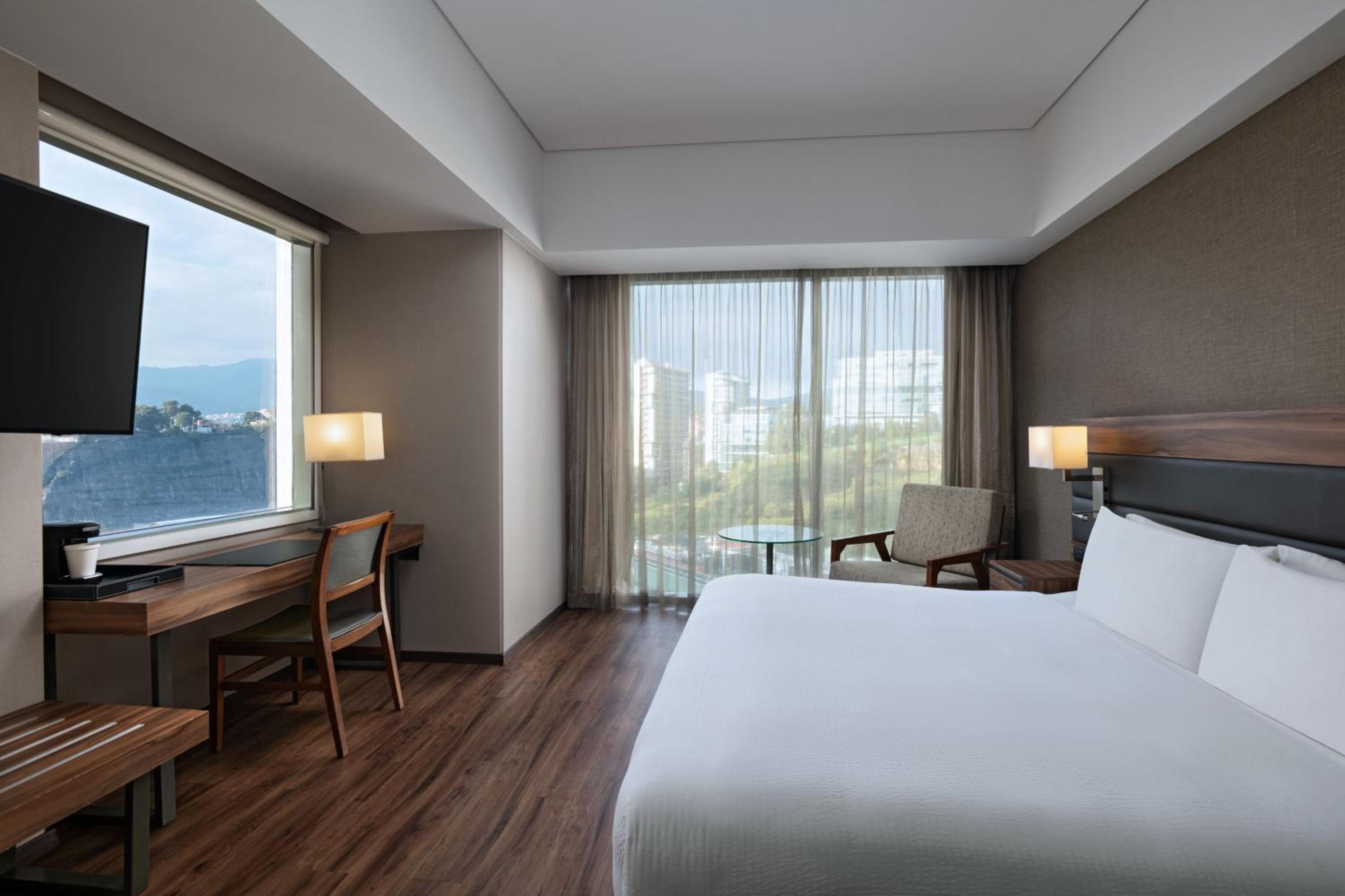 City View Corner Room photo 1