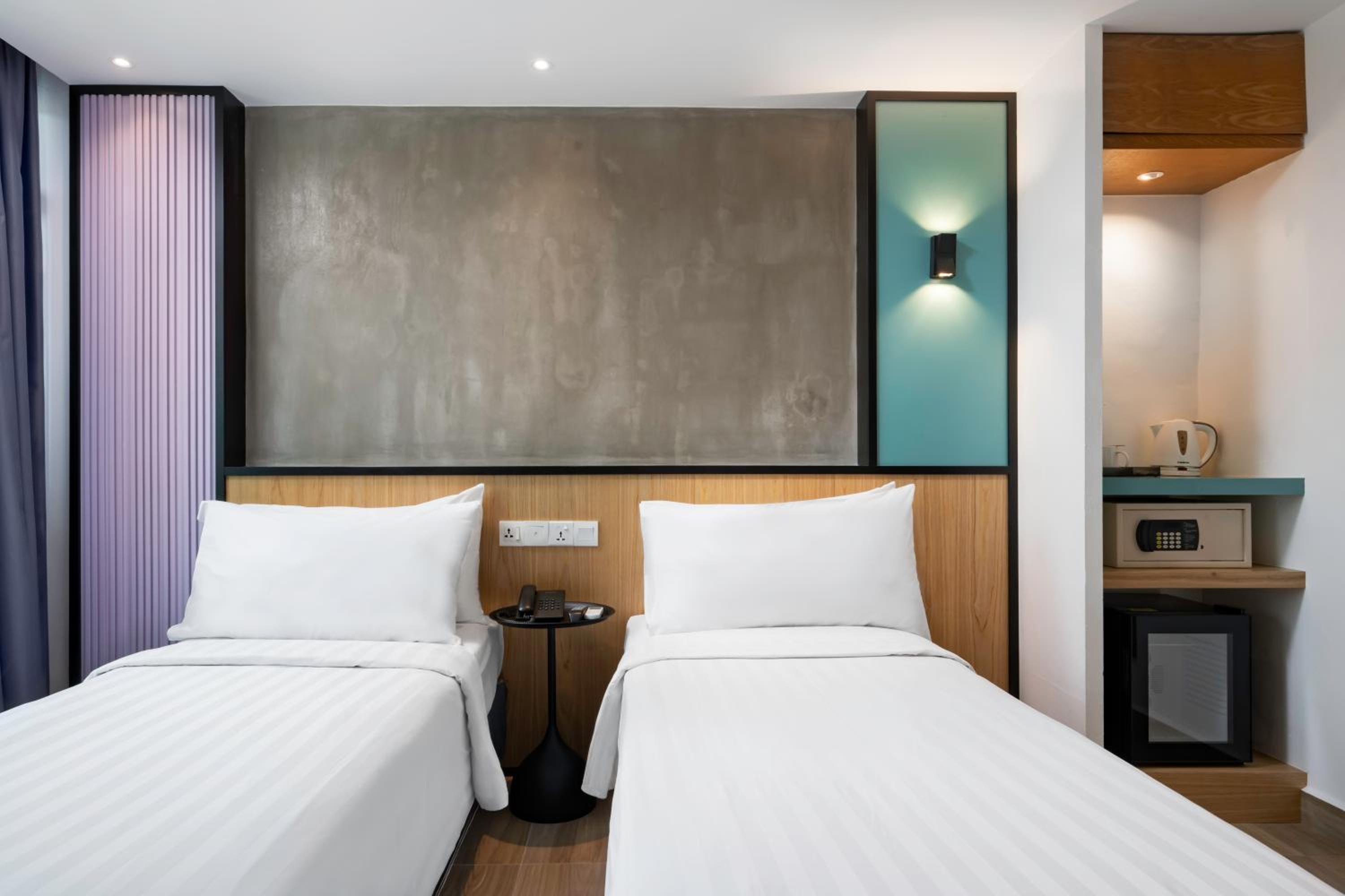 Superior Twin Room - Photo 5