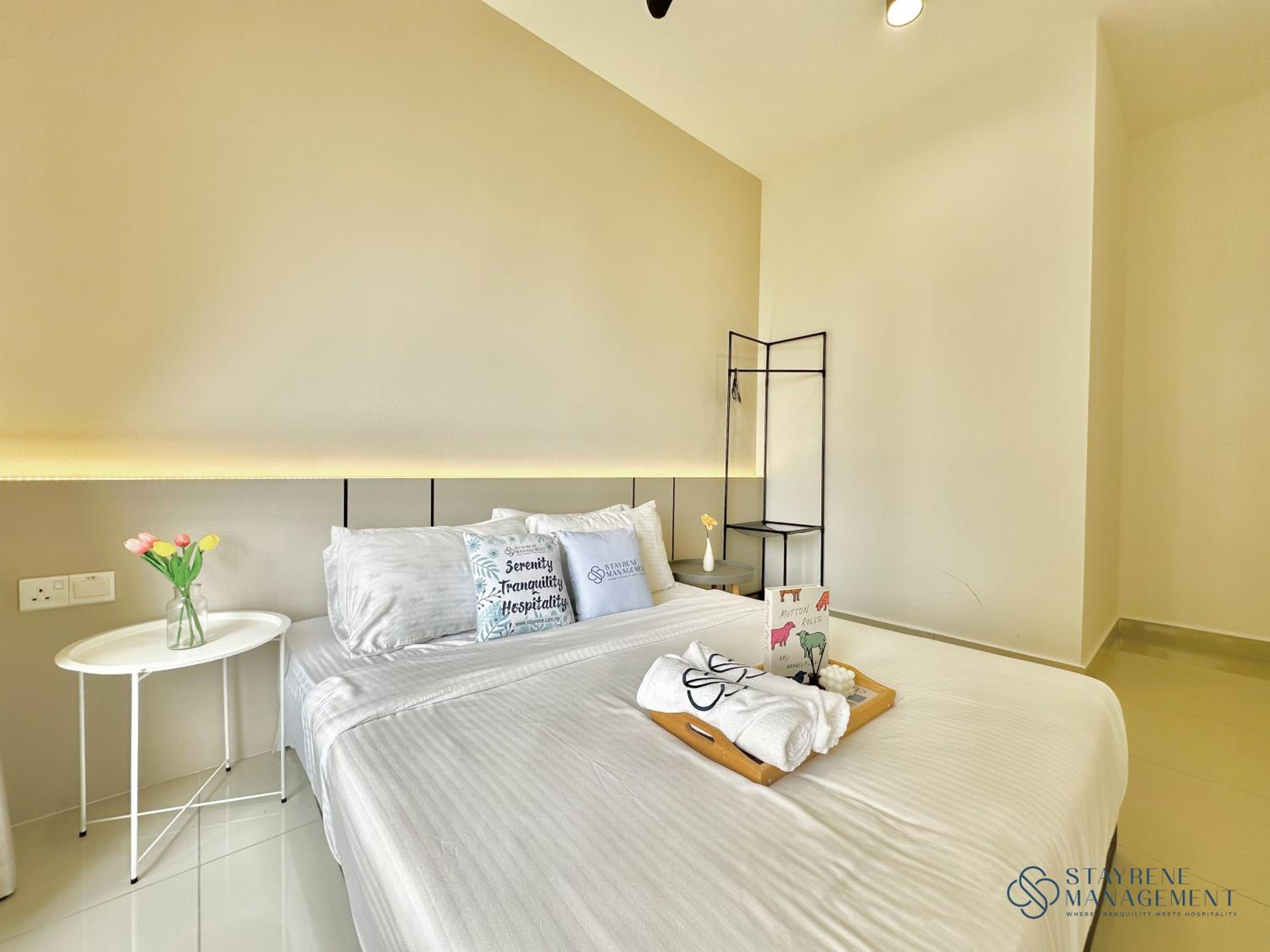 Apartment with Sea View - Photo 4