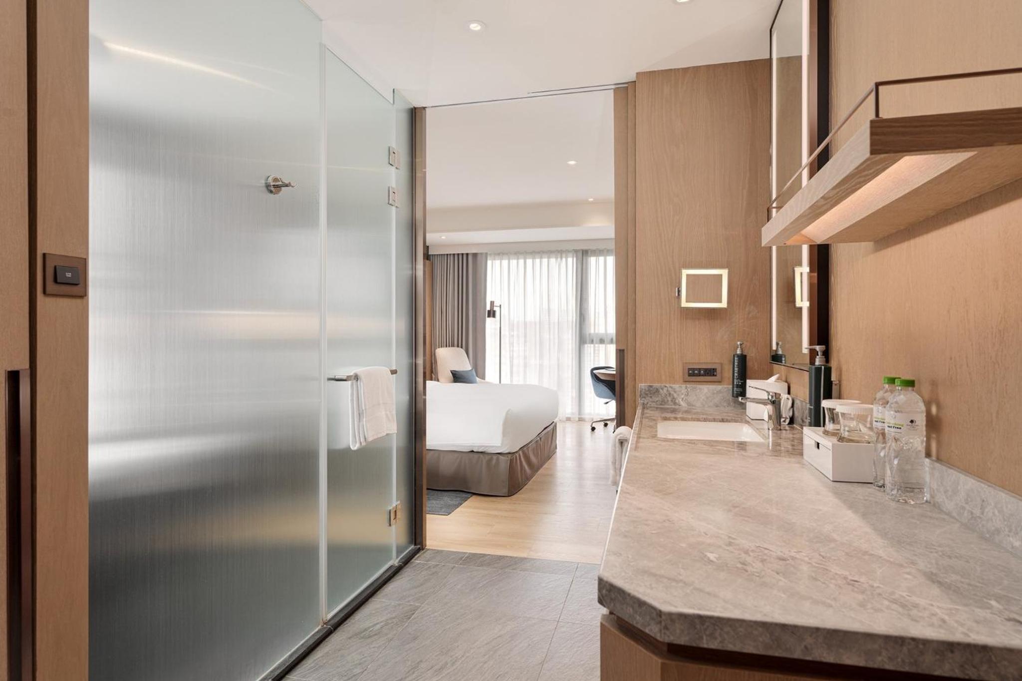 Available room