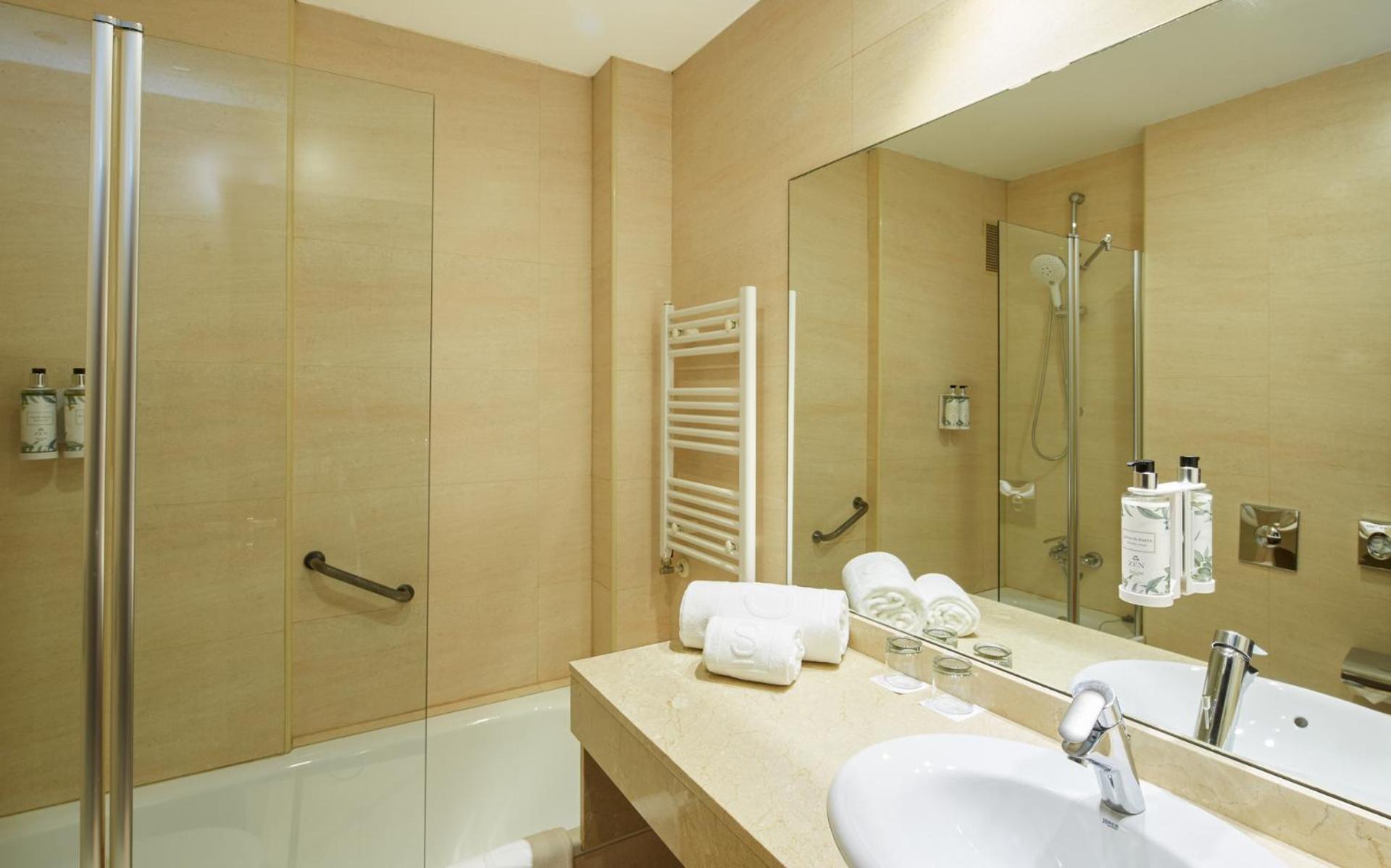 Double Room with Extra Bed