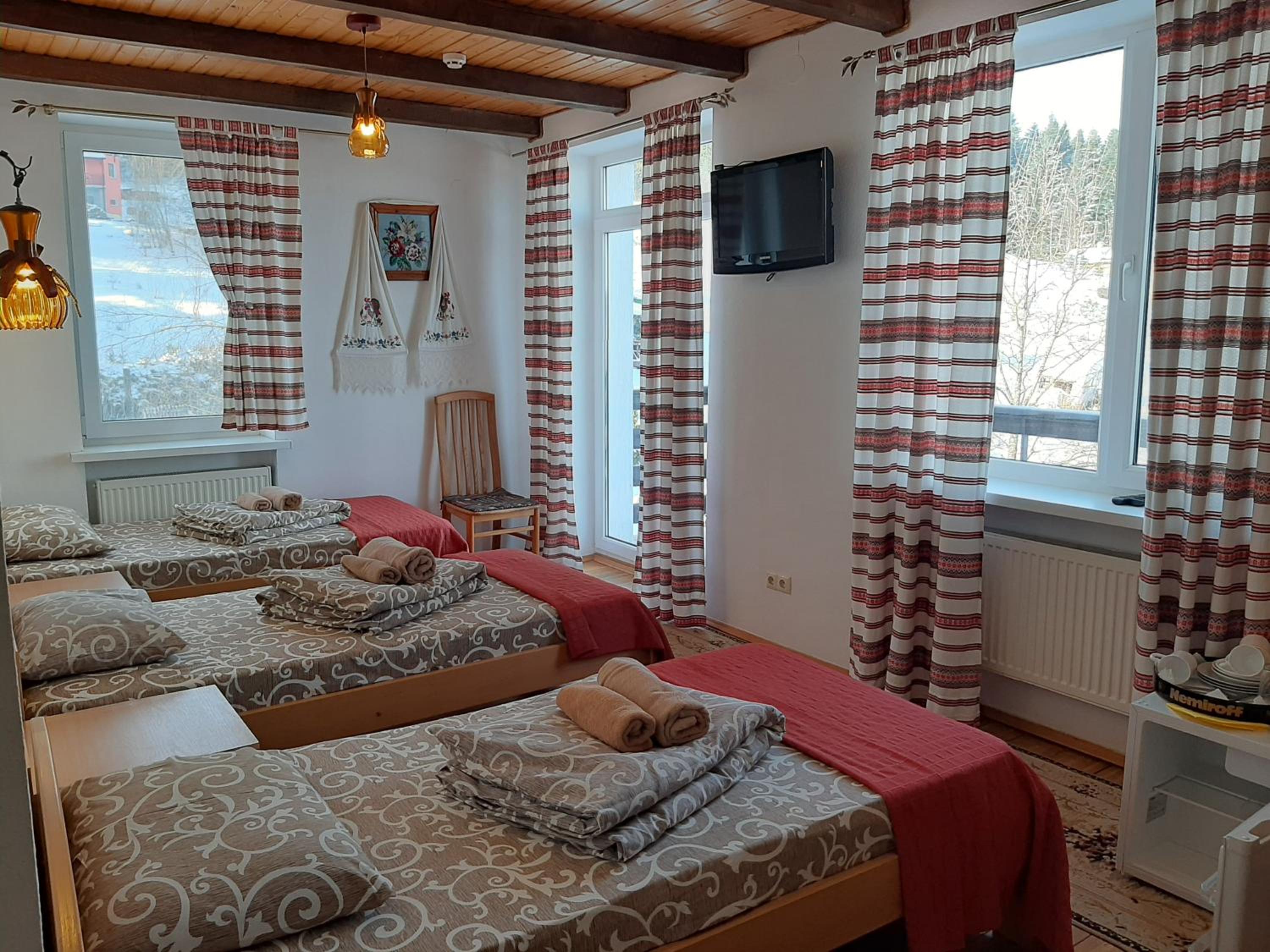 Standard Triple Room photo 3
