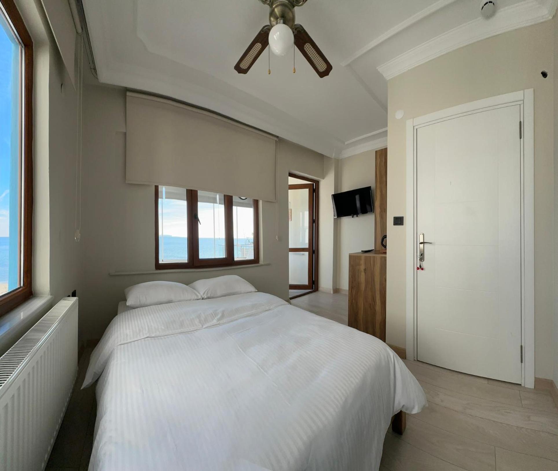 Double Room with Balcony photo 1
