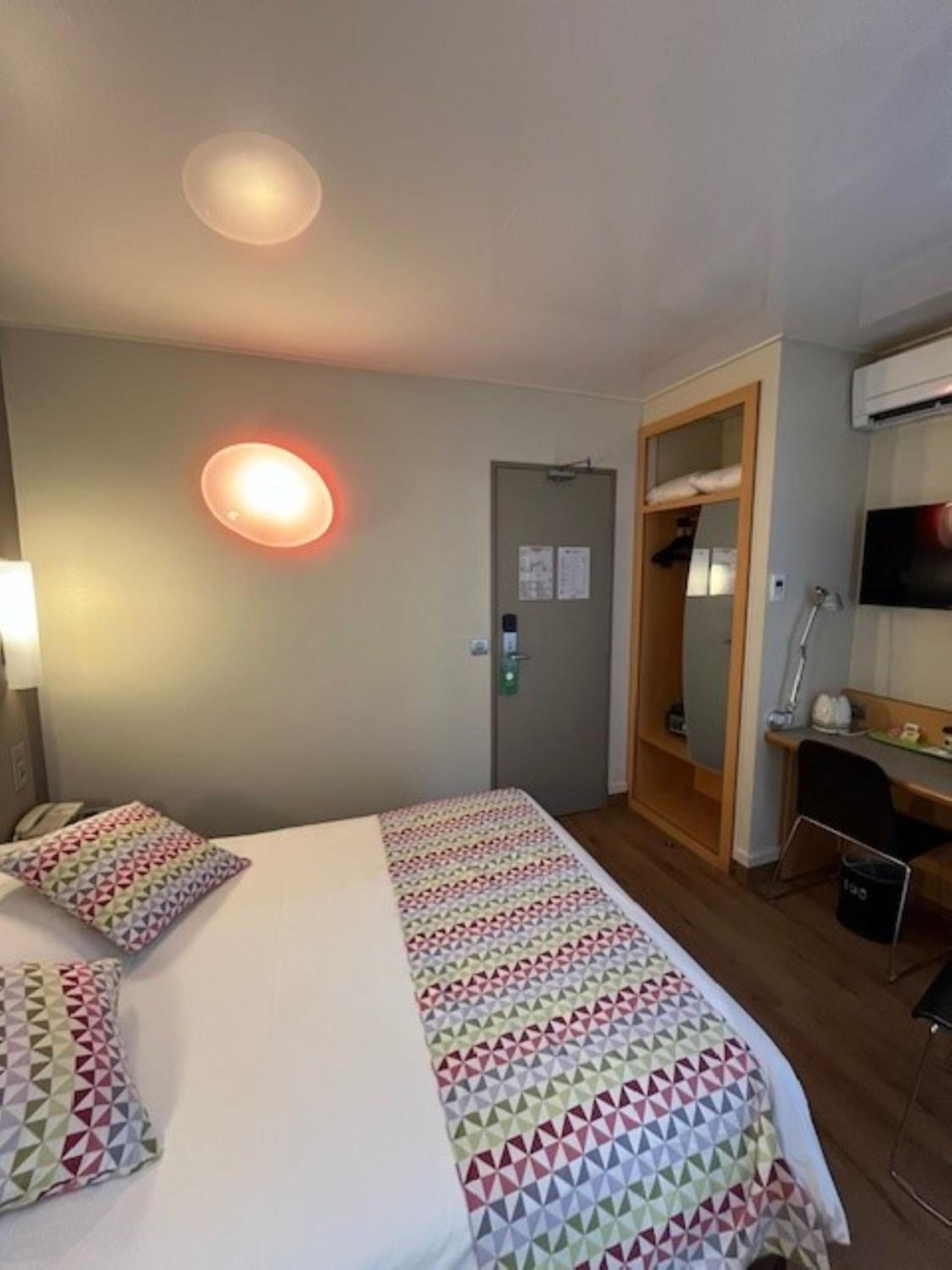 Single Room photo 3