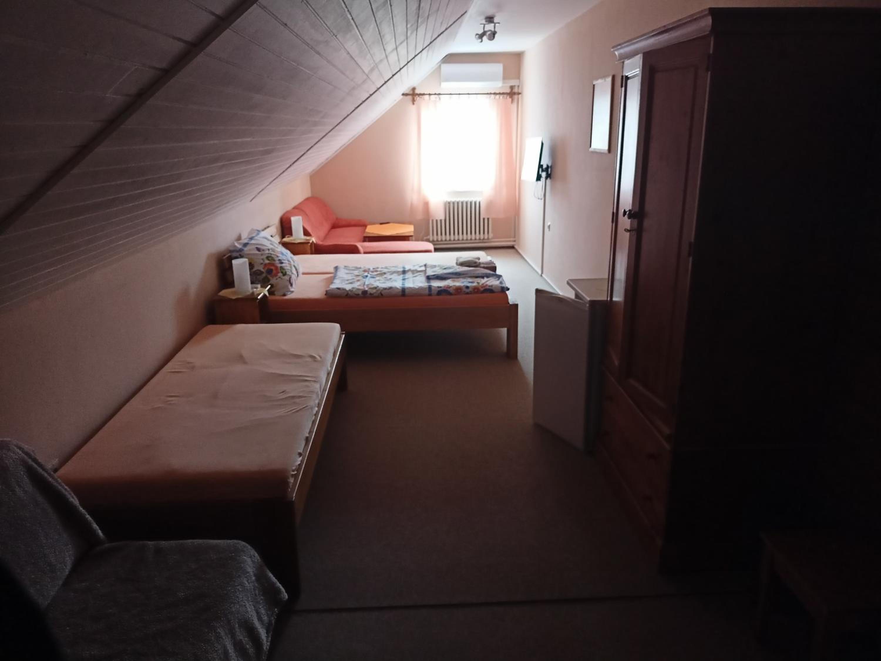 Economy Double Room