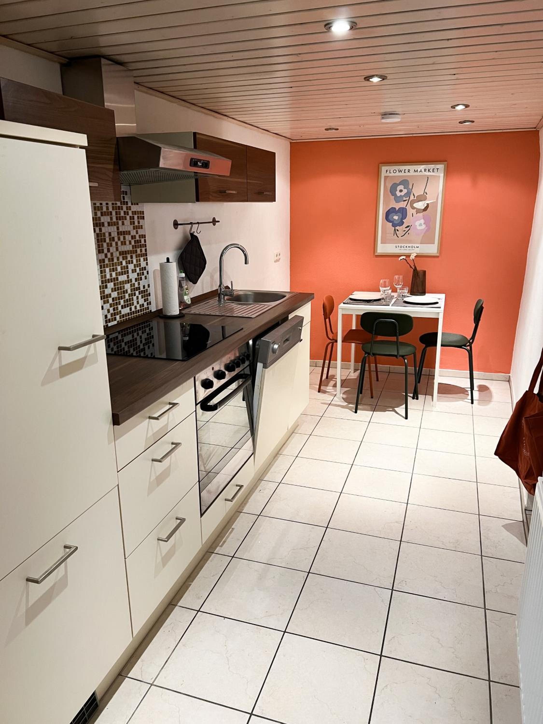 Two-Bedroom House photo 2