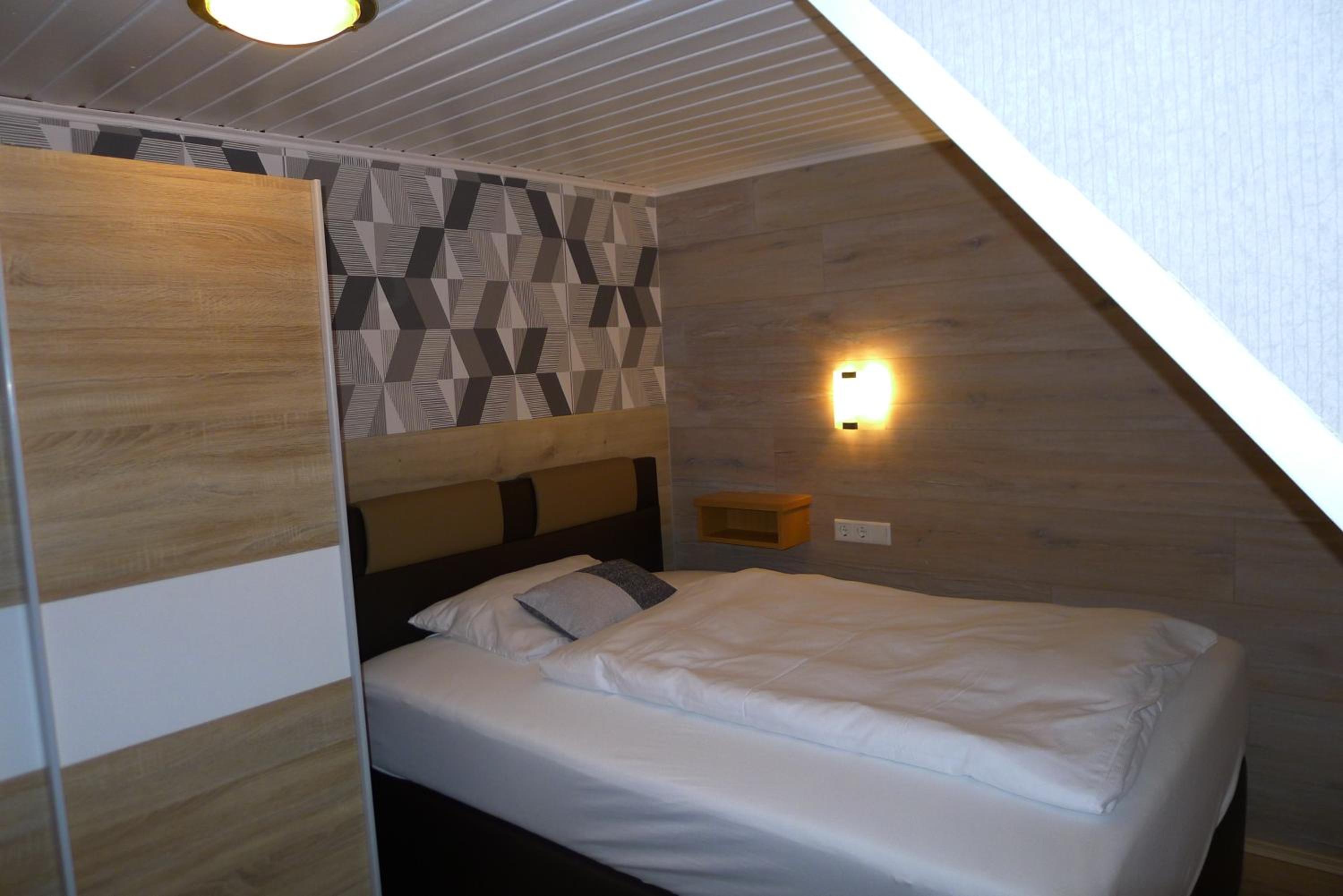 Triple Room - Photo 8