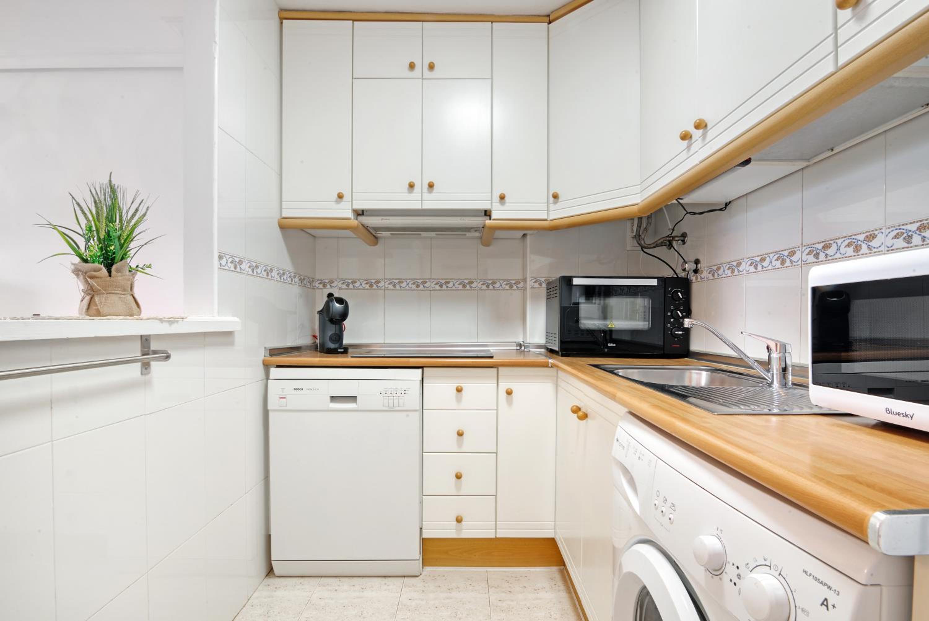 Superior One-Bedroom Apartment with Balcony photo 3