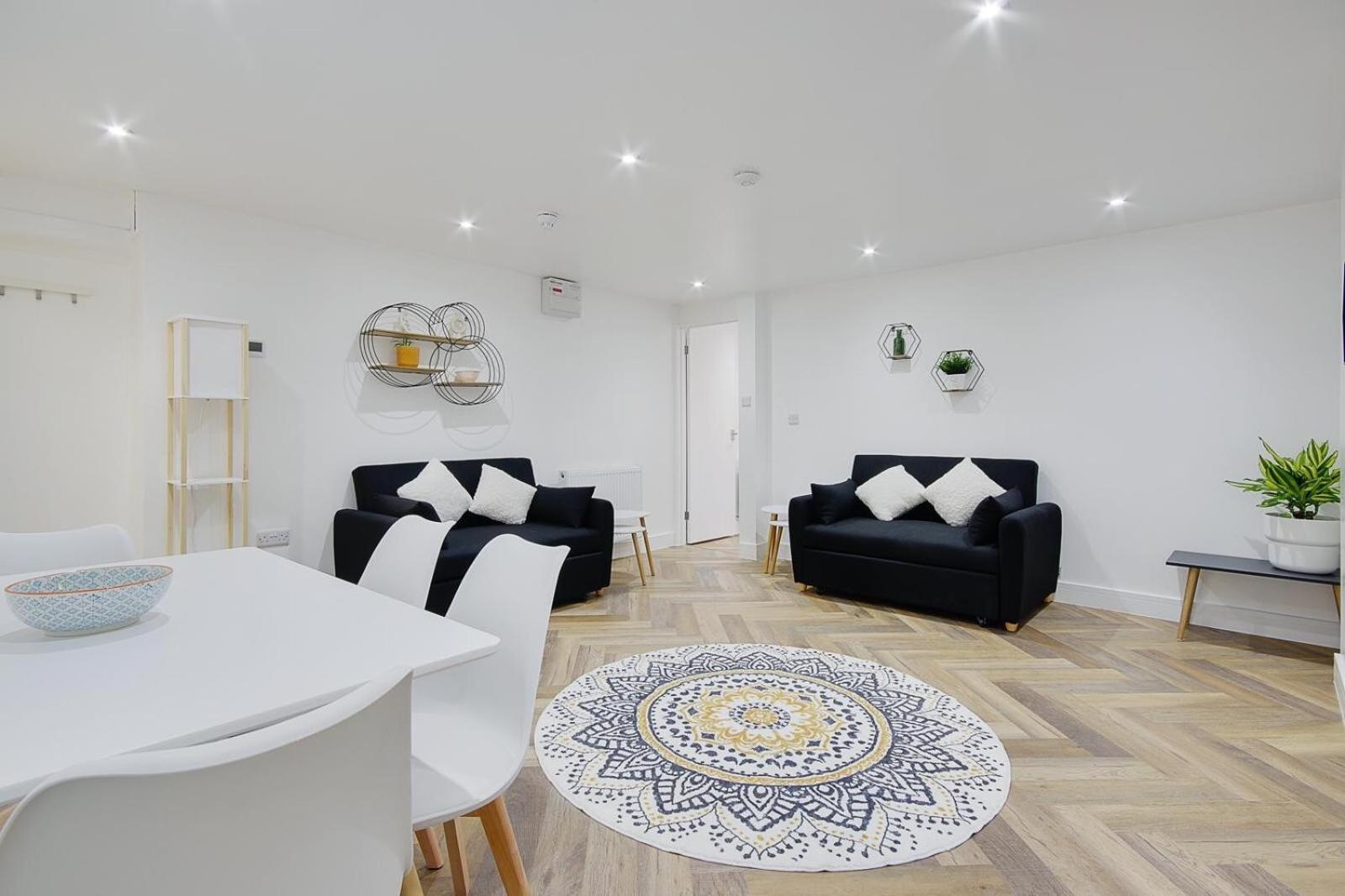 One-Bedroom Family Apartment