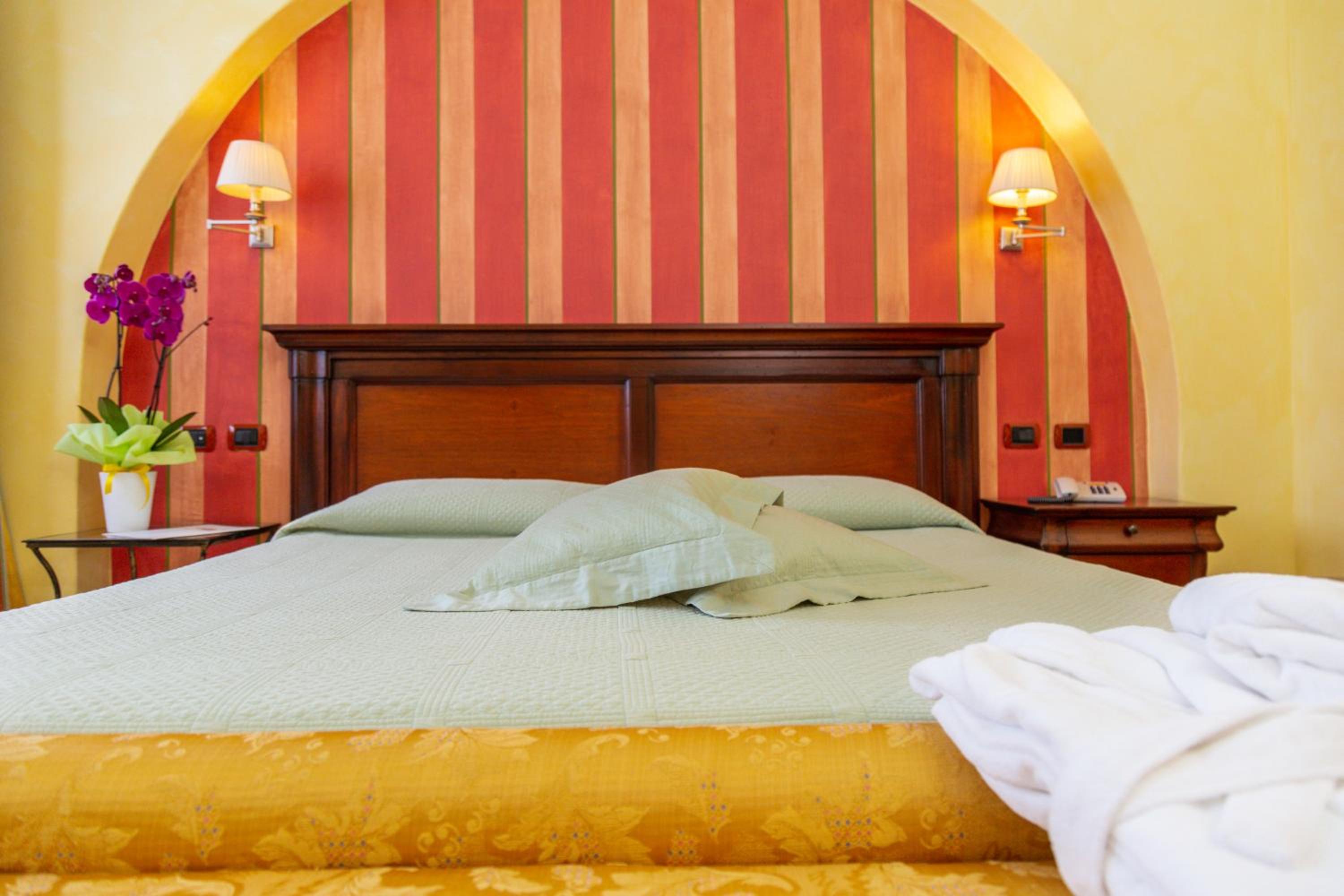 Junior Suite - Photo 1