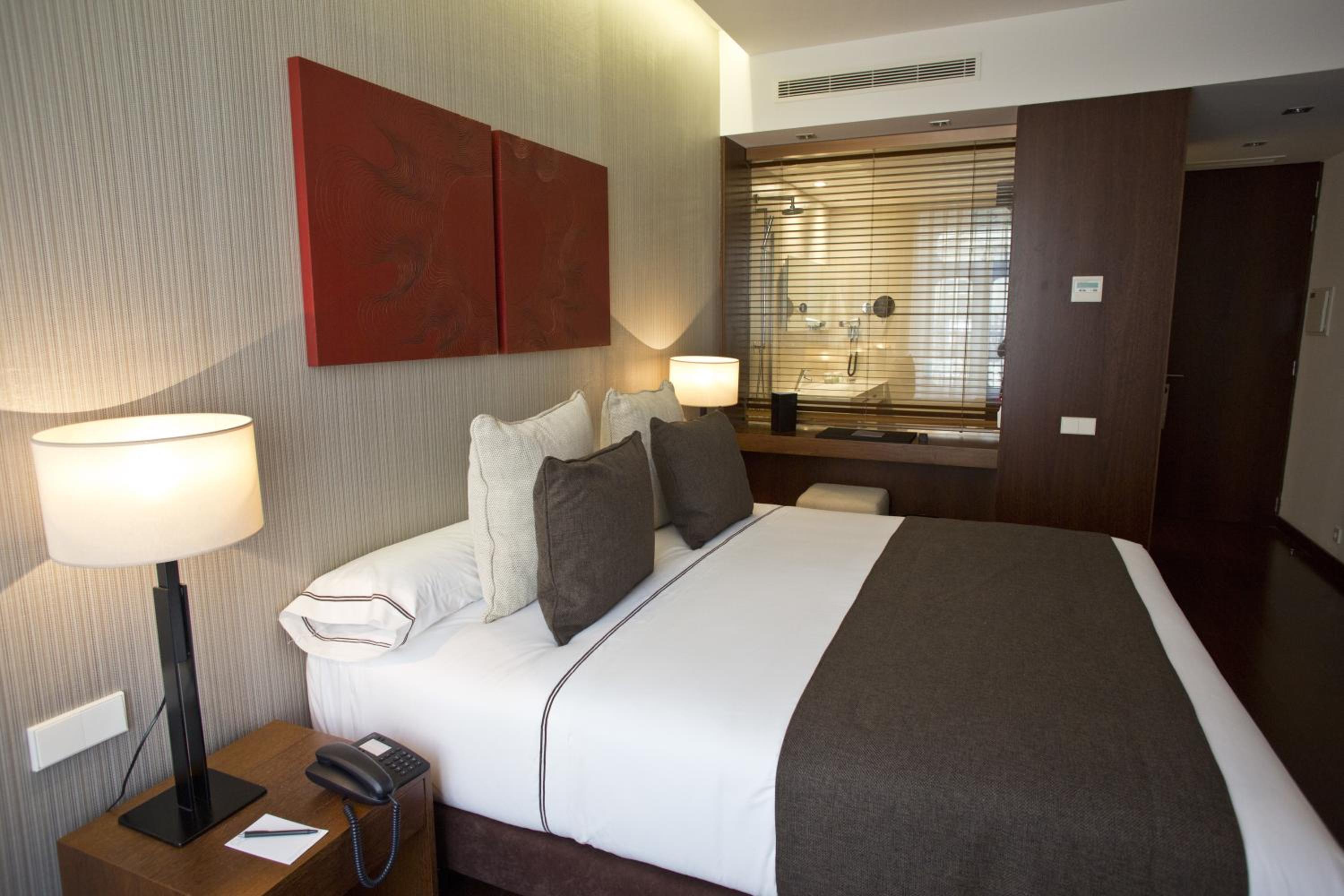 Carris Double or Twin Room - Photo 4