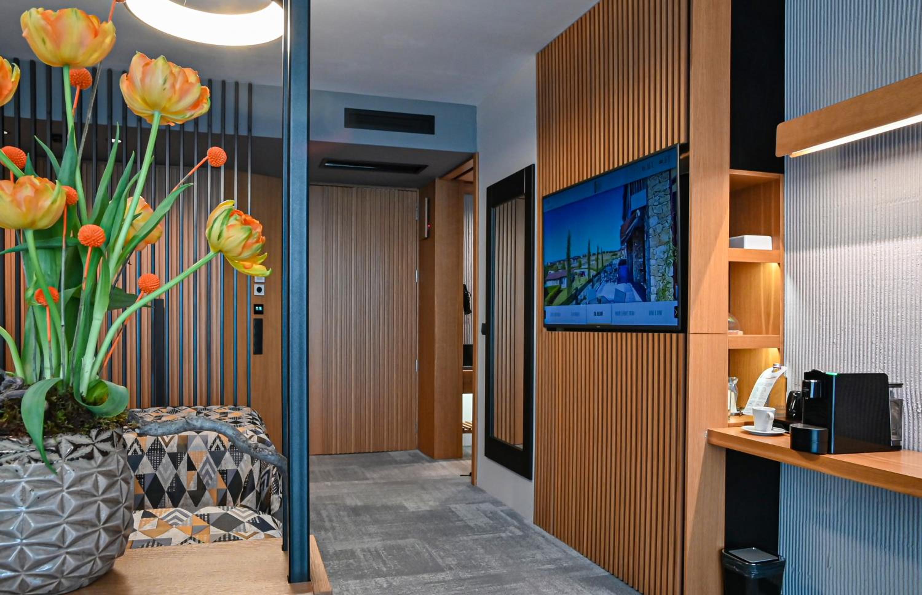 Deluxe Double or Twin Room with Sea View - Photo 2