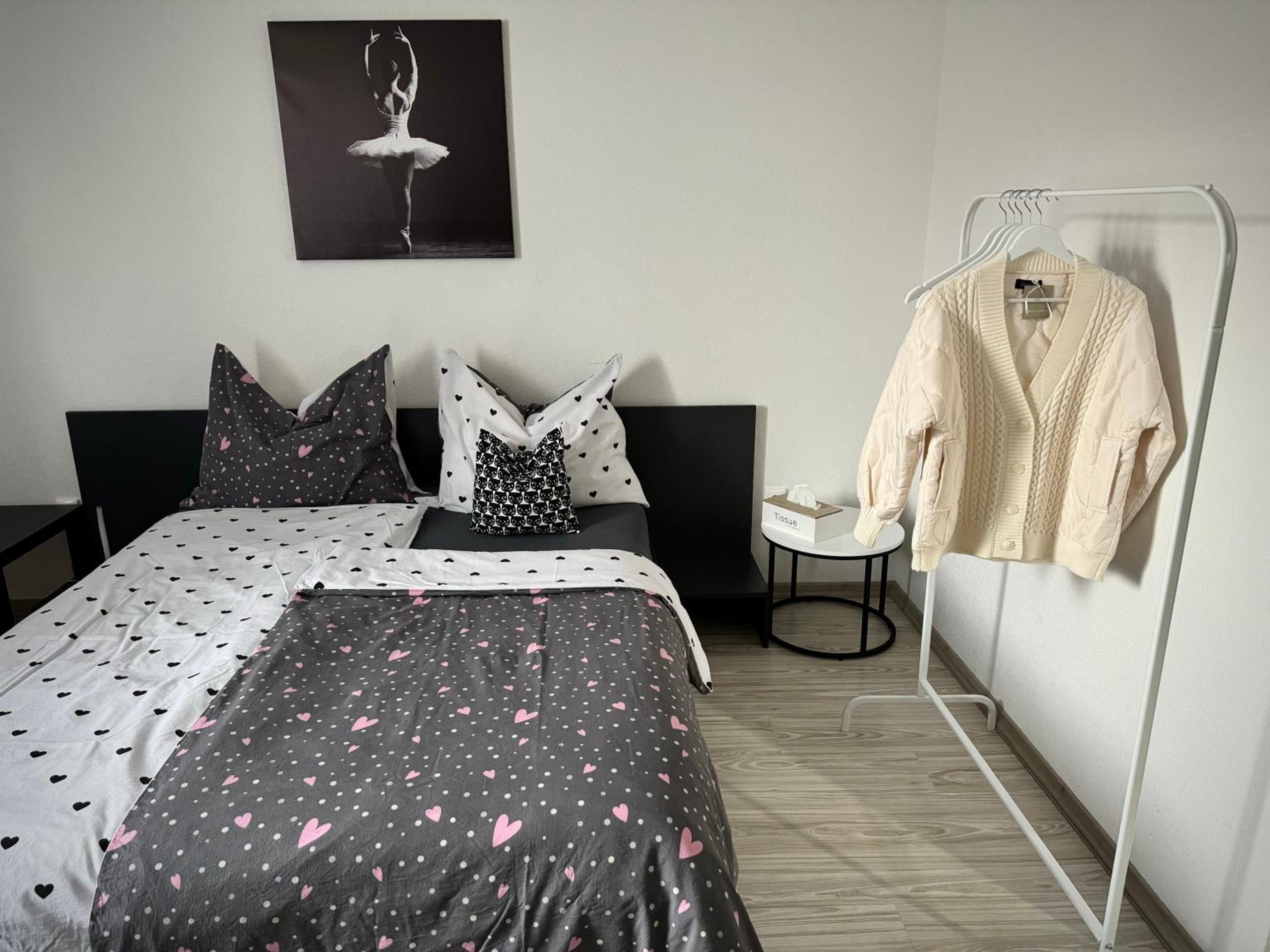 Superior Double or Twin Room - Photo 4