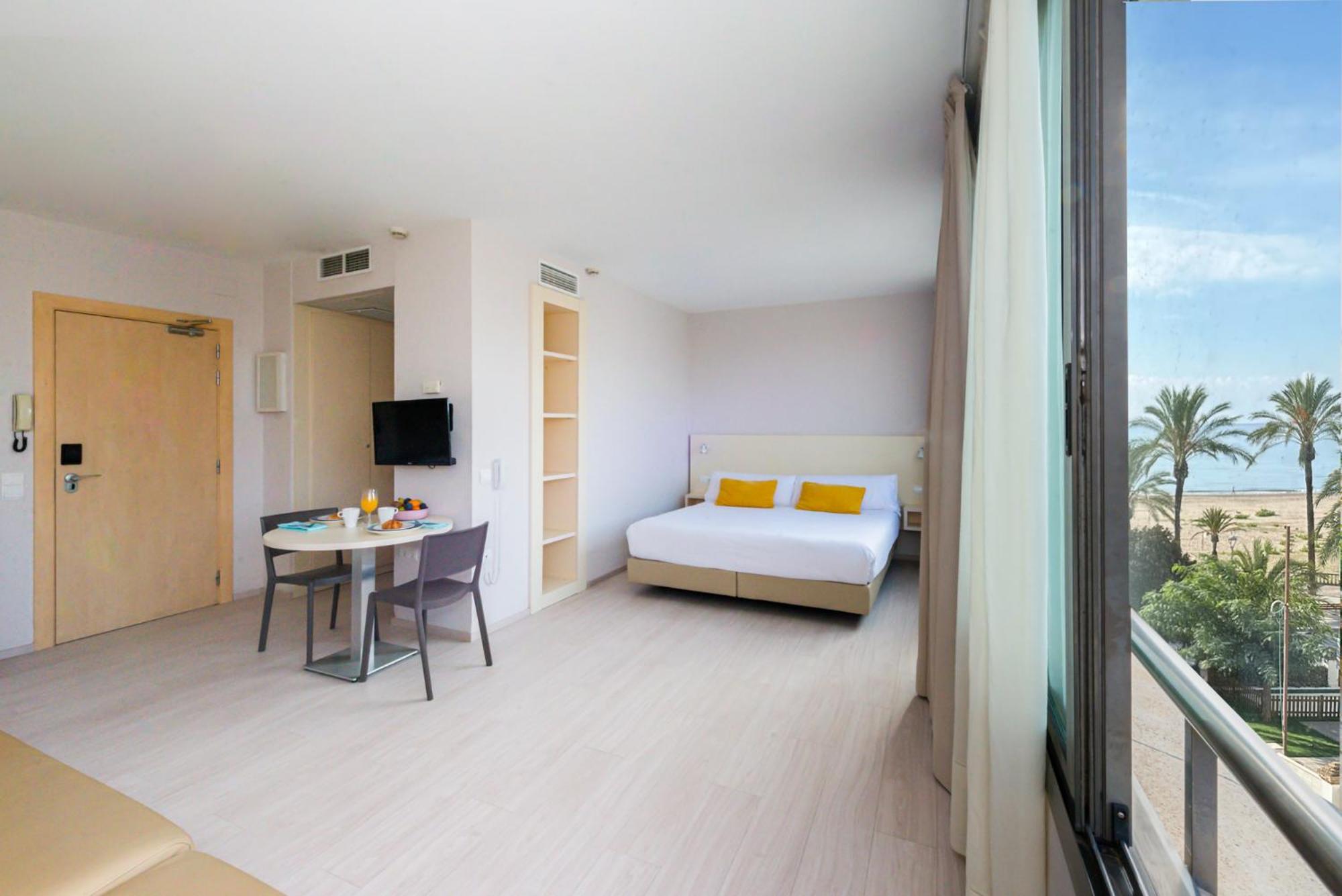 Superior Apartment with Sea View - Photo 1