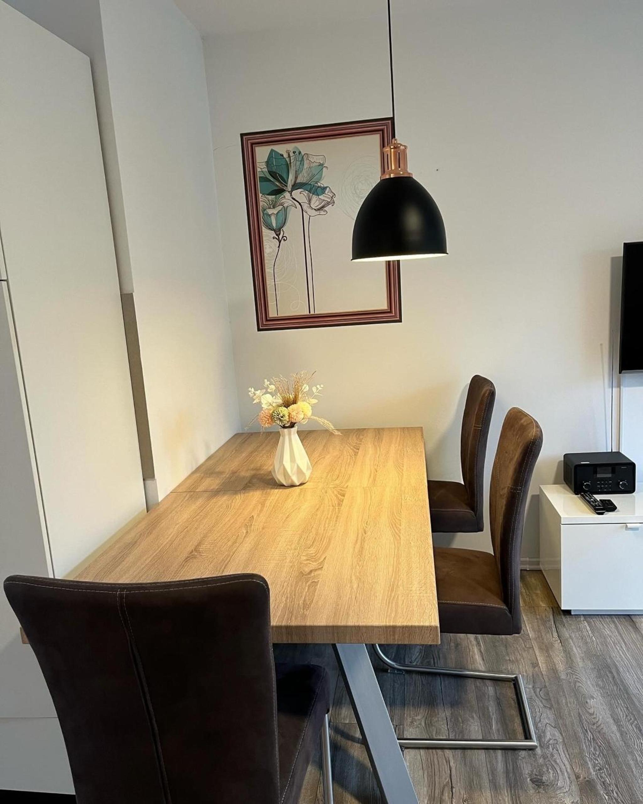 Apartment photo 2