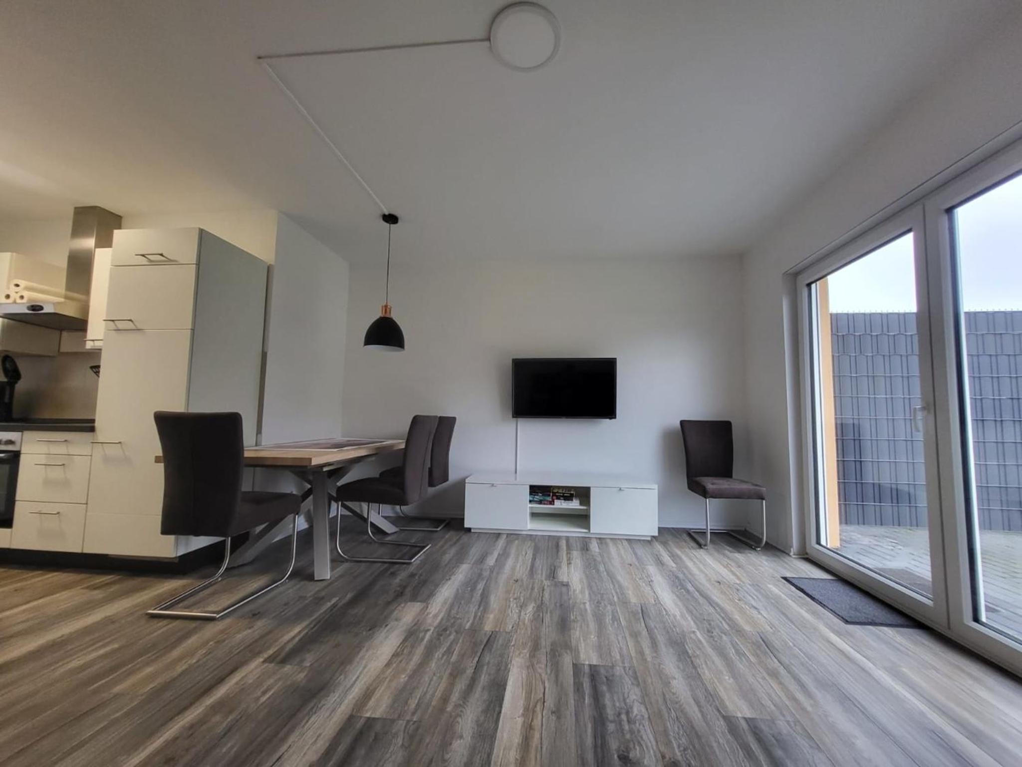 Apartment photo 3