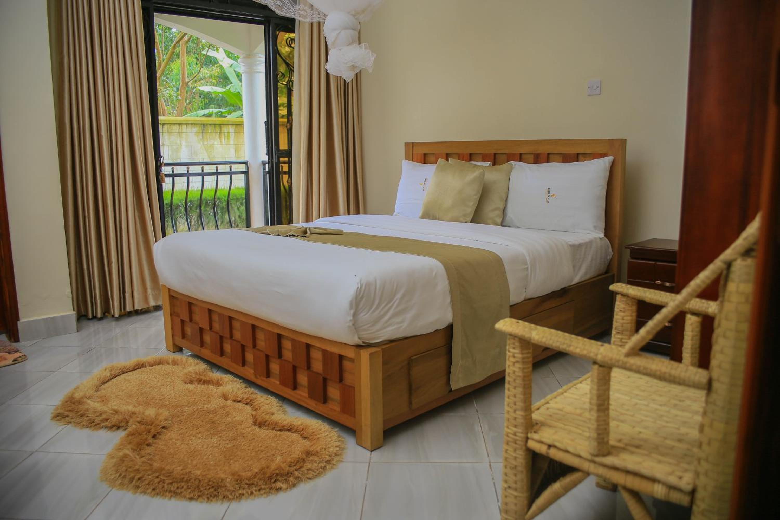 Deluxe Double Room photo 2