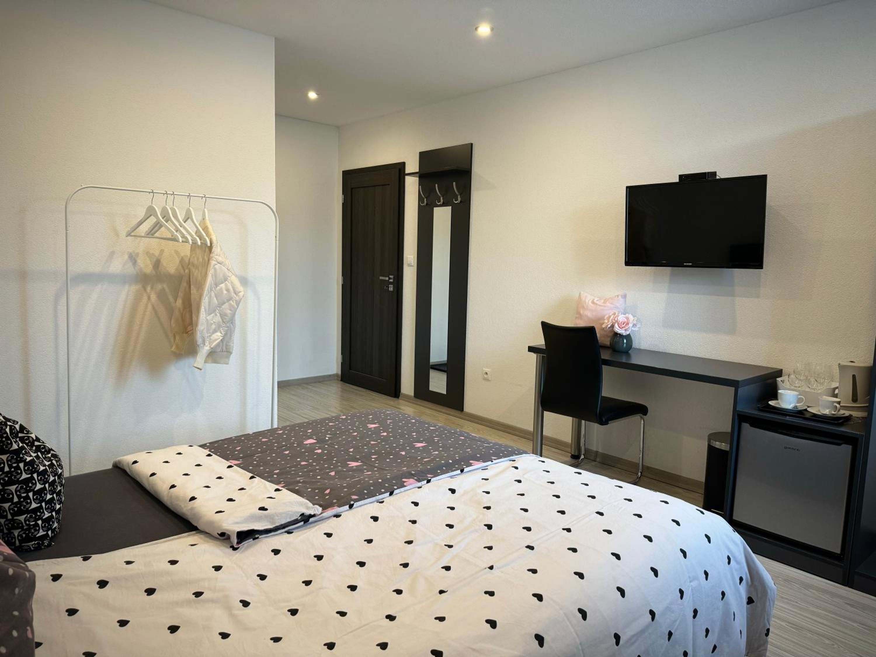 Superior Double or Twin Room - Photo 5