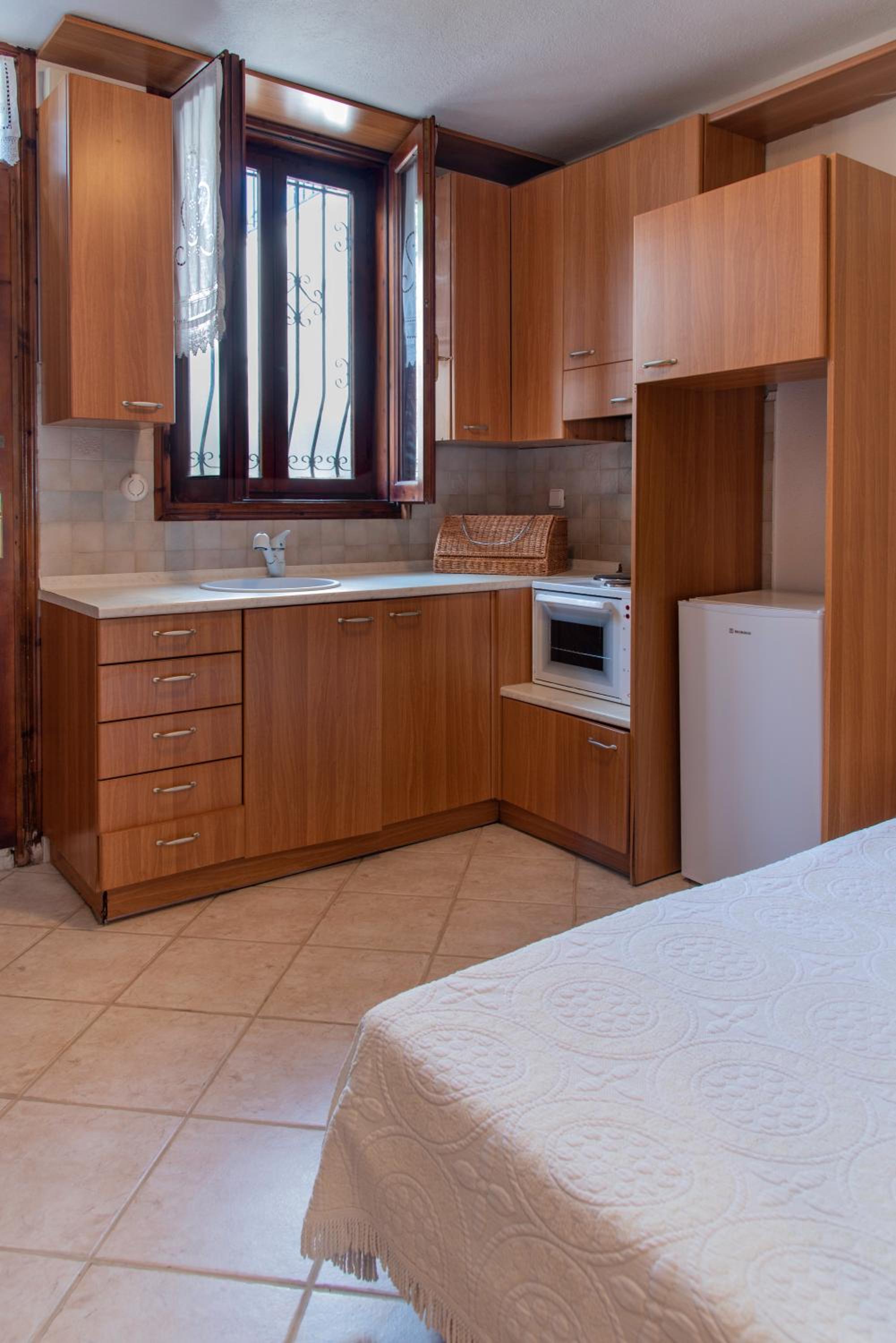 Three-Bedroom House photo 3