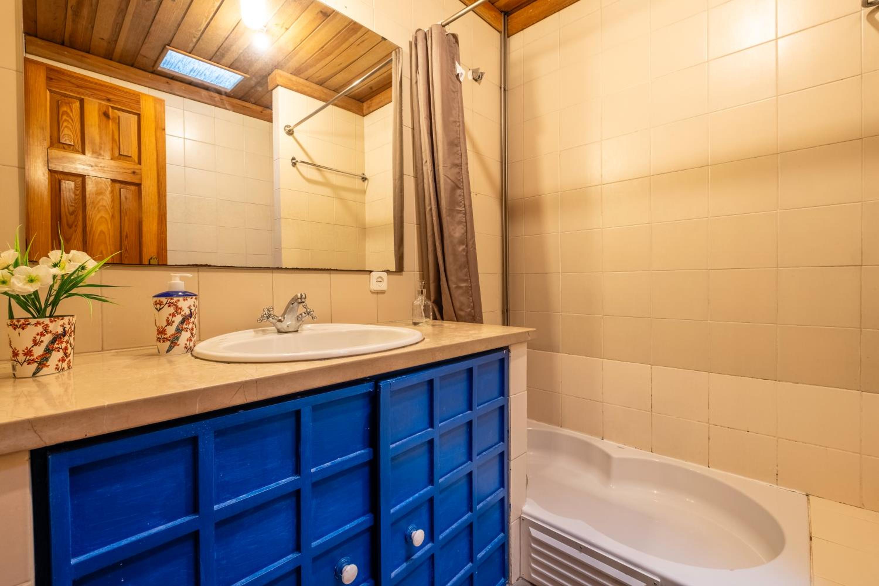 Deluxe Suite - Photo 13