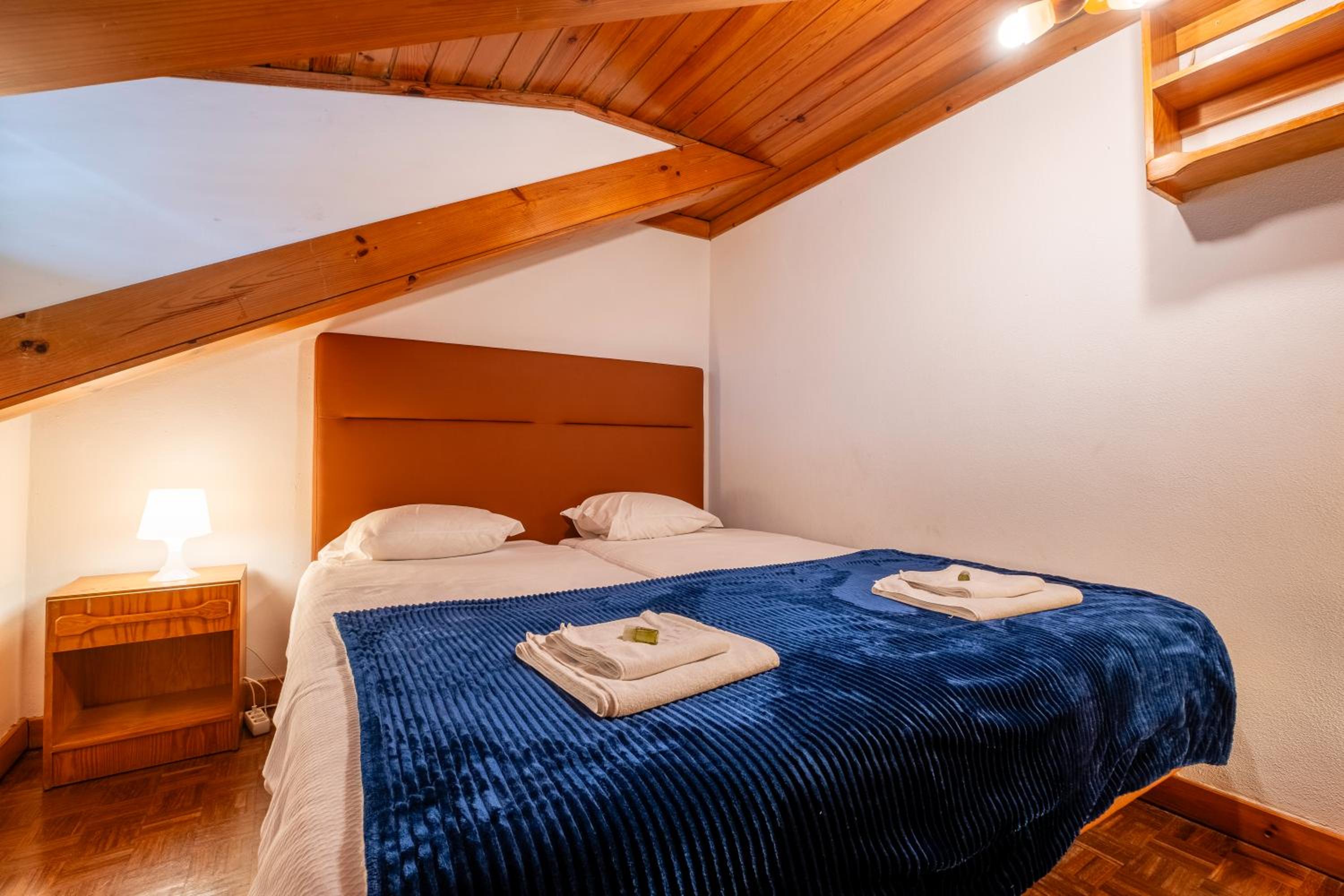Deluxe Suite - Photo 12