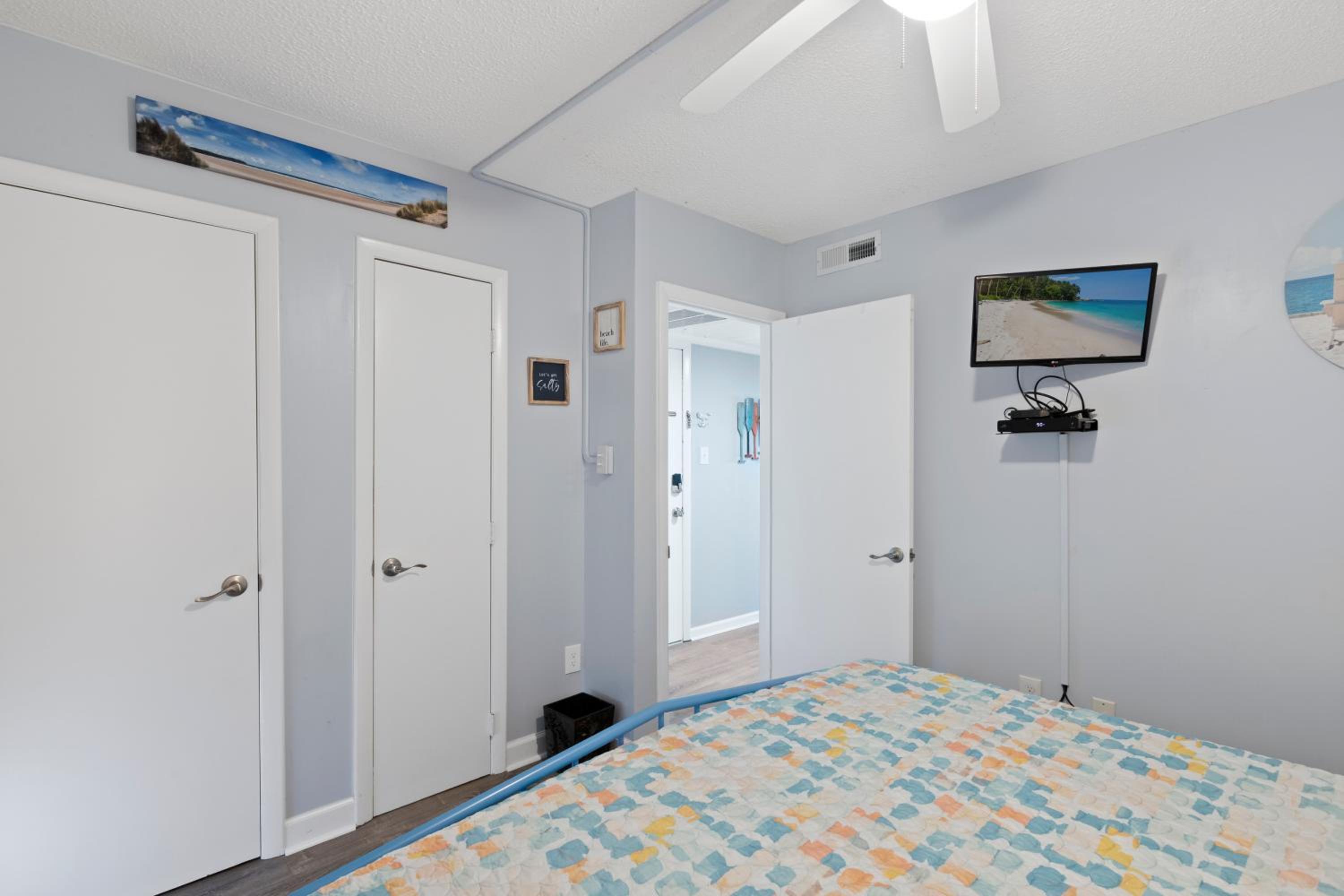 Two-Bedroom Apartment photo 1