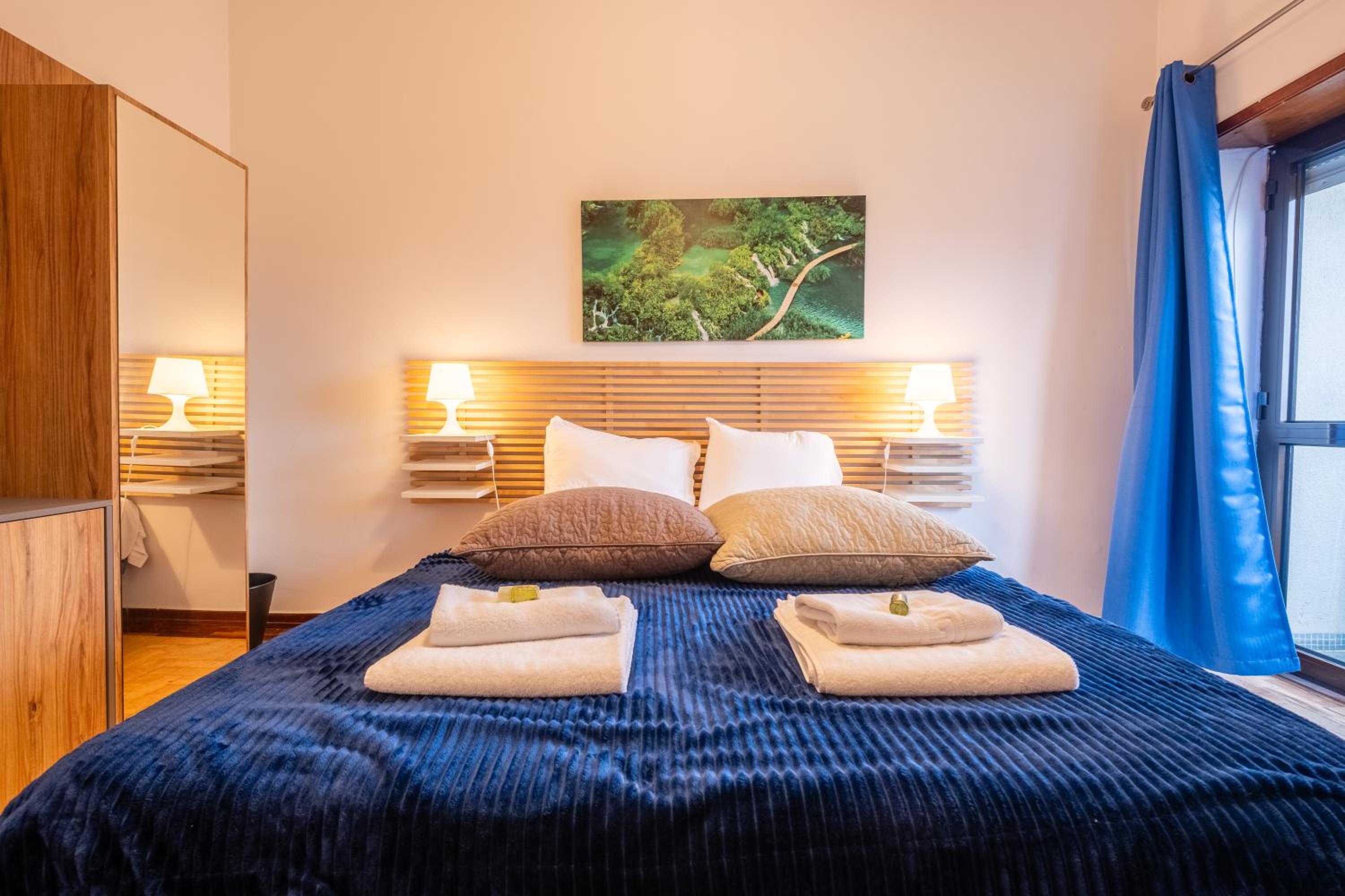 Double Room - Photo 12