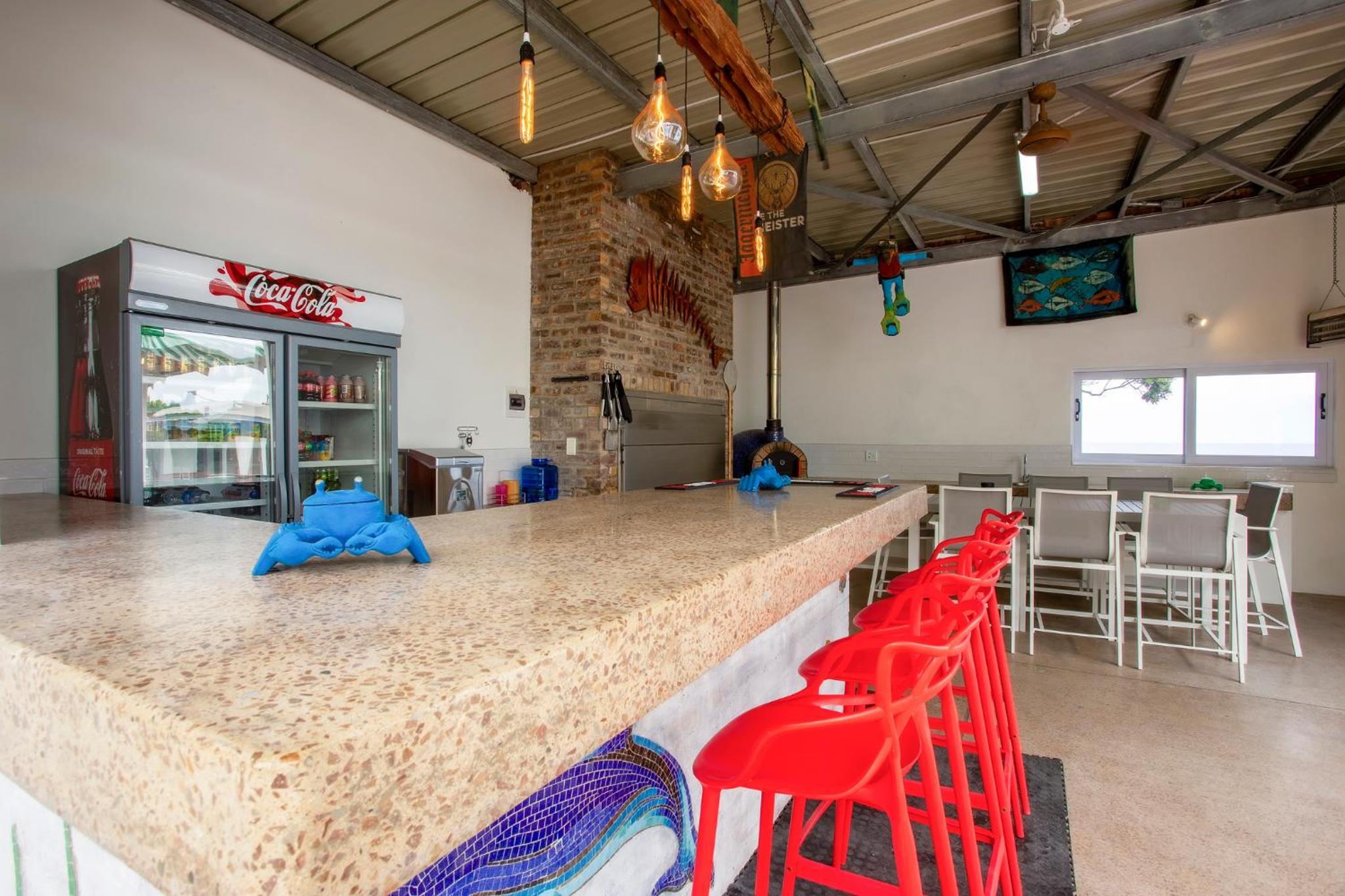 Four-Bedroom Vacation Home photo 2