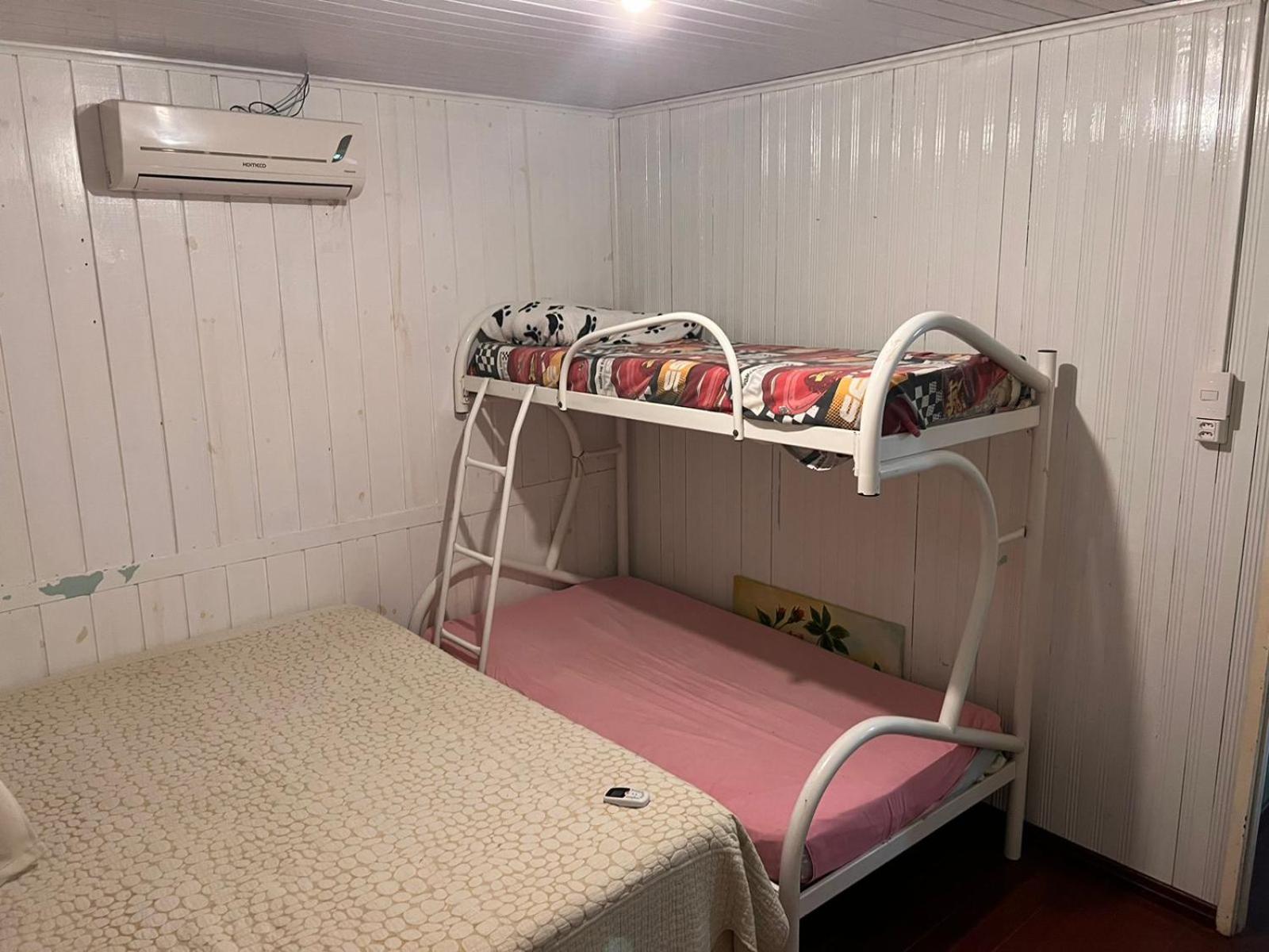 One-Bedroom House photo 2