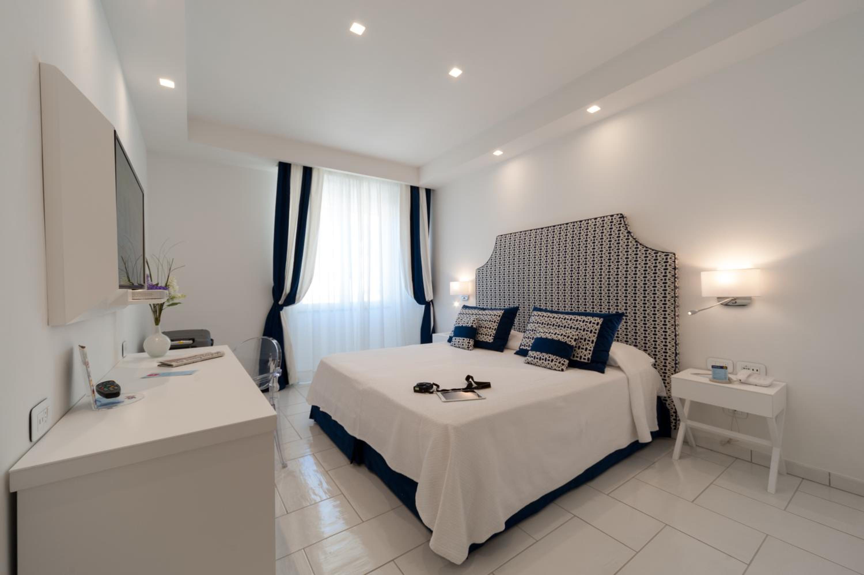 Classic Double Room - Photo 4