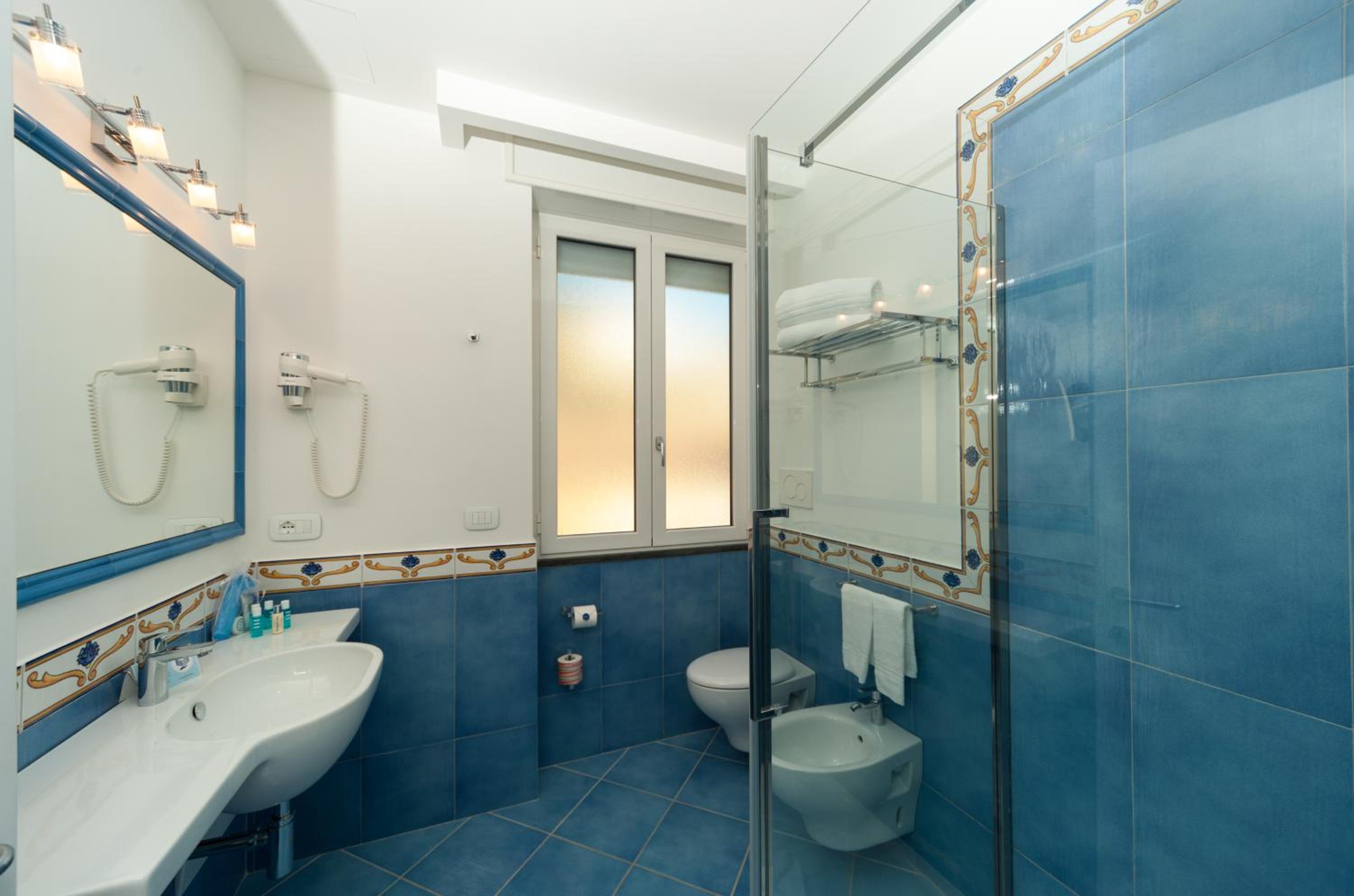 Classic Double Room - Photo 3