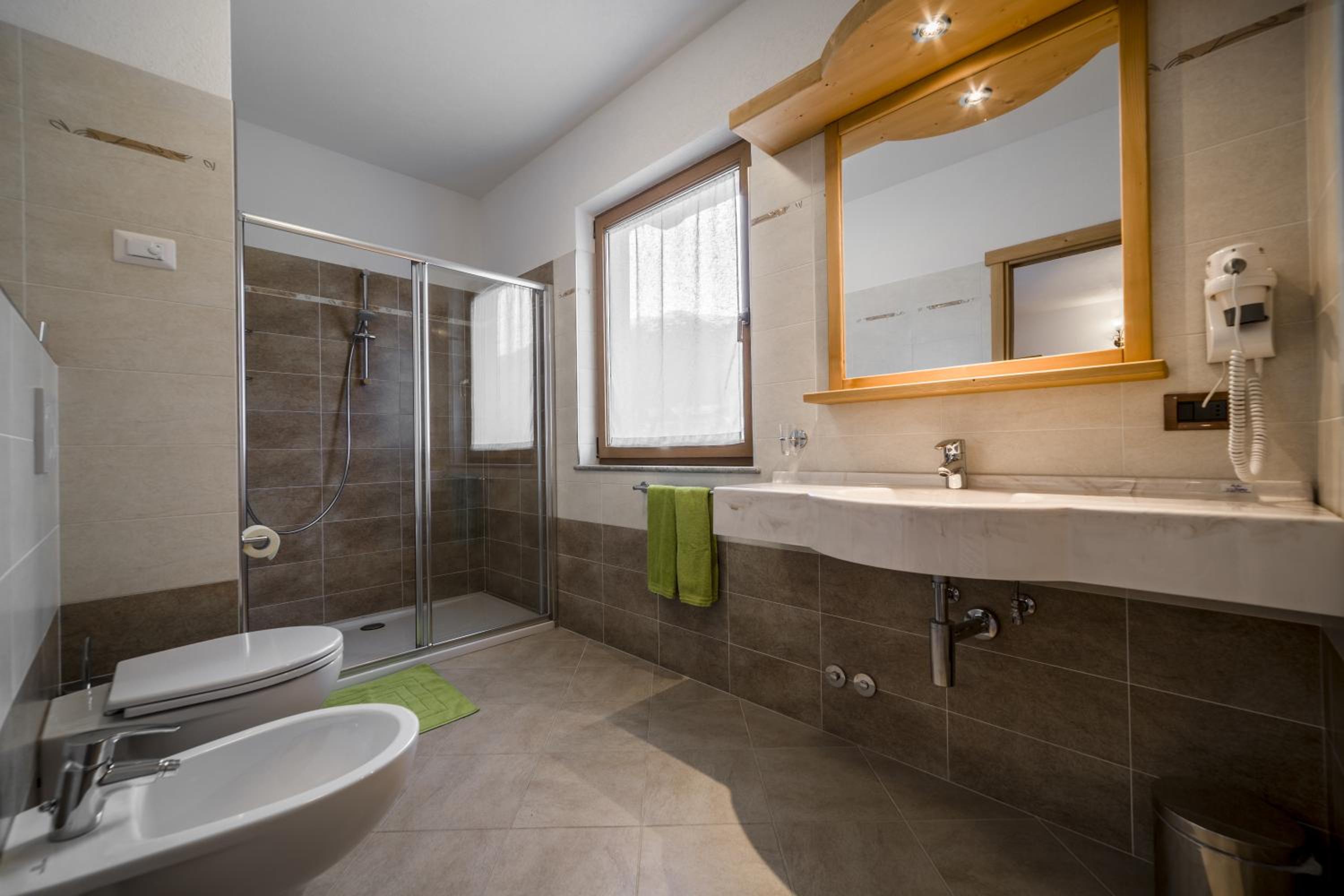 Two-Bedroom Apartment - Photo 3