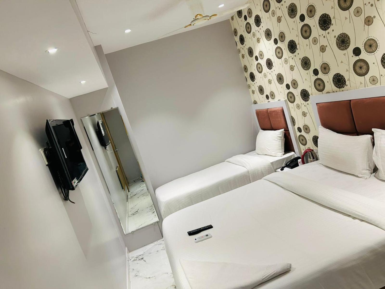 Triple Room - Photo 8