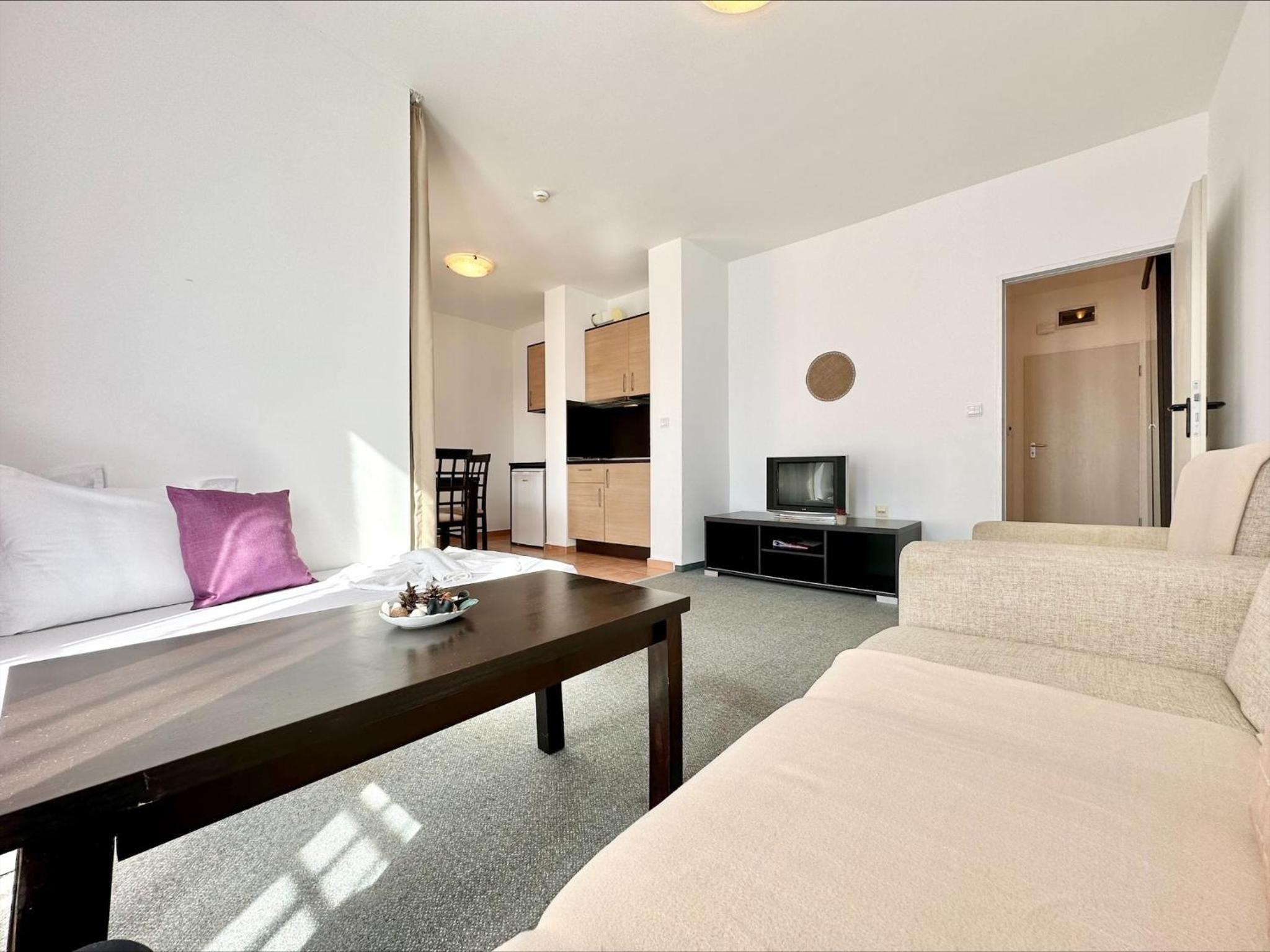 Studio With Sofa Bed photo 1