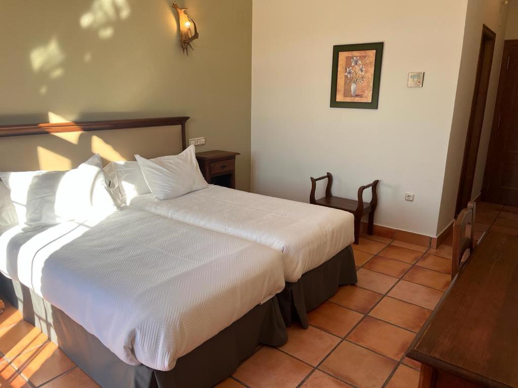 Habitación Doble o con Dos Camas