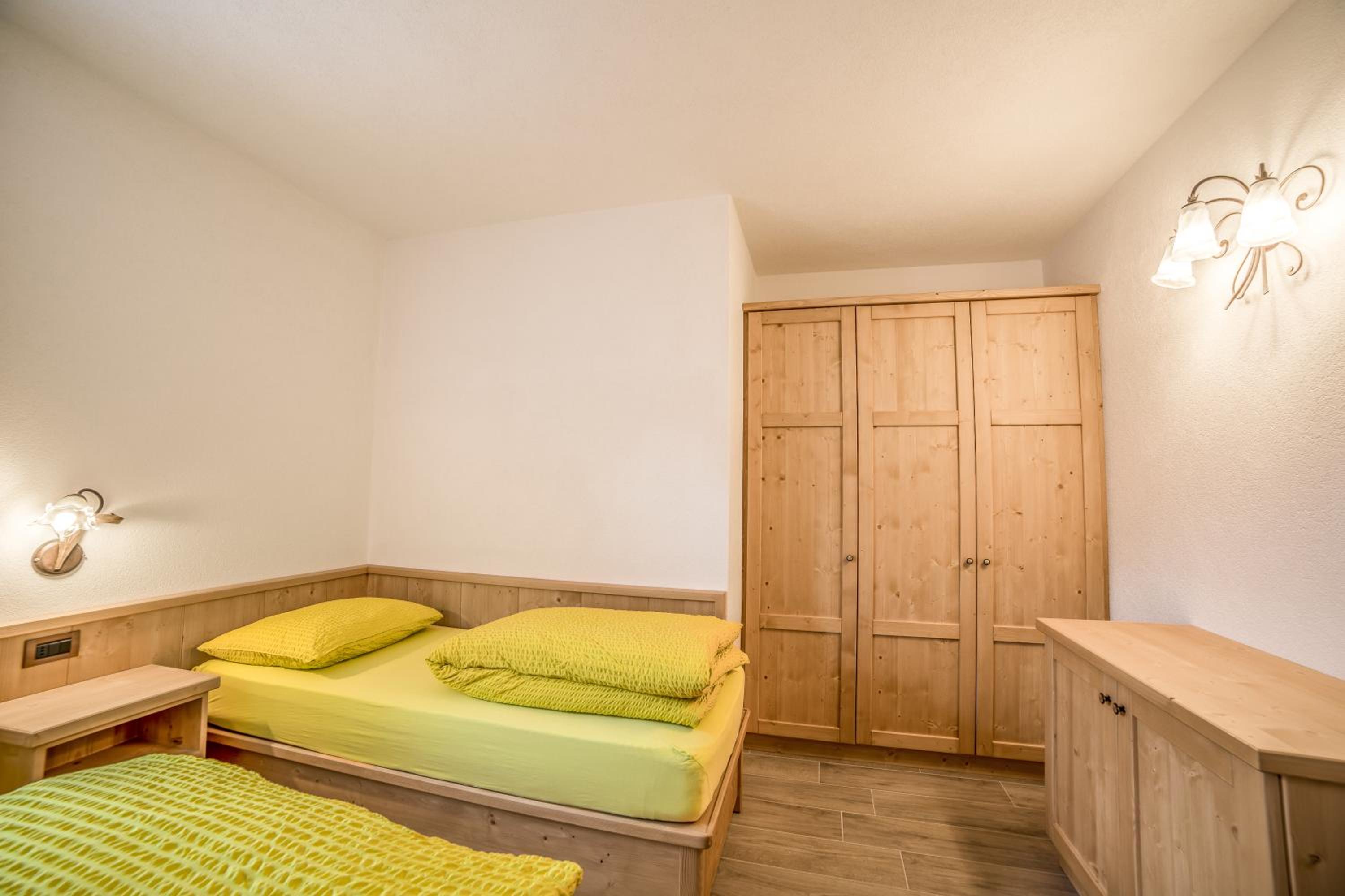 Two-Bedroom Apartment - Photo 6
