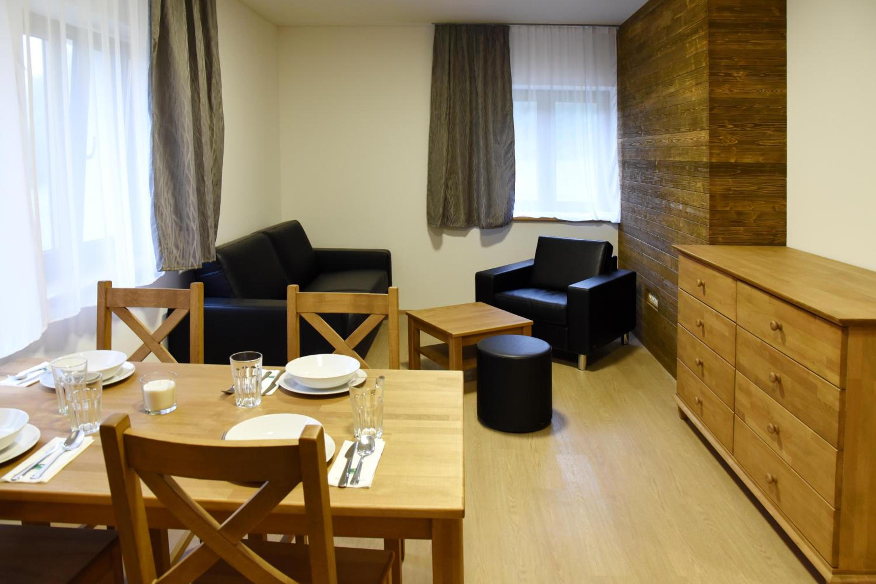 Executive Suite photo 2
