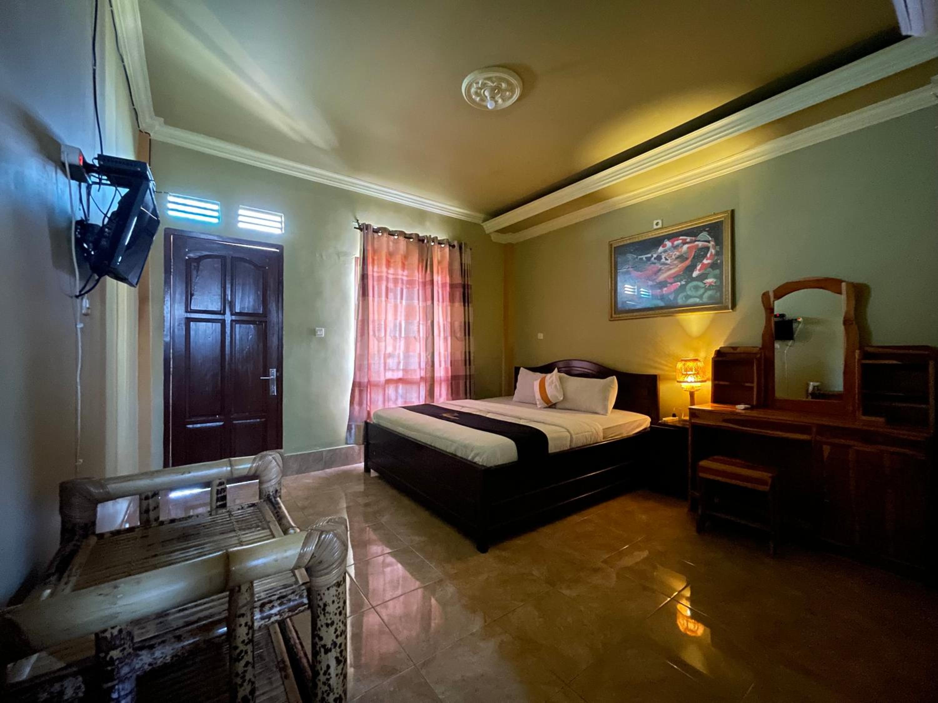 Deluxe Suite - Photo 6