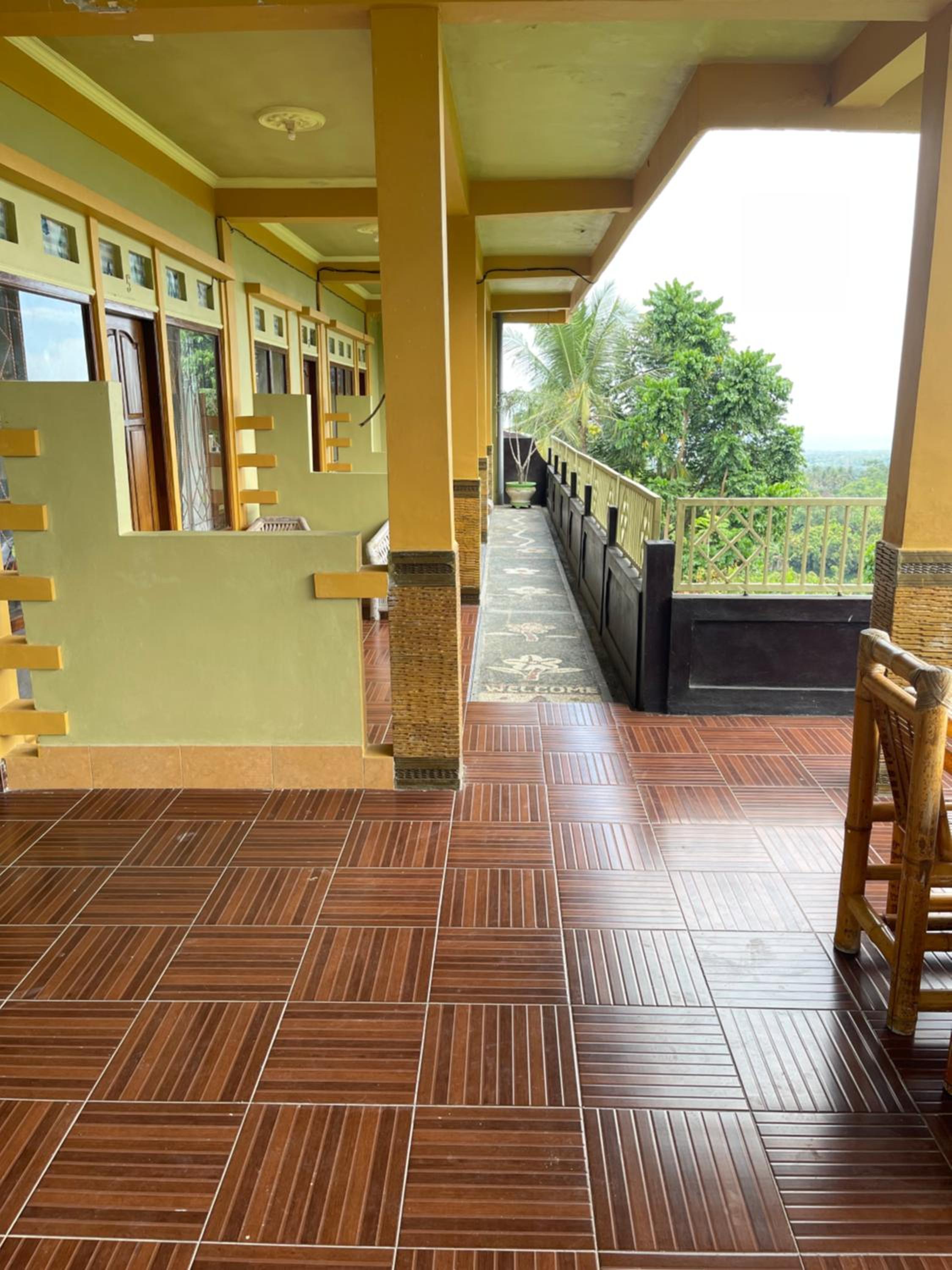 Family Room with Mountain View - Photo 10