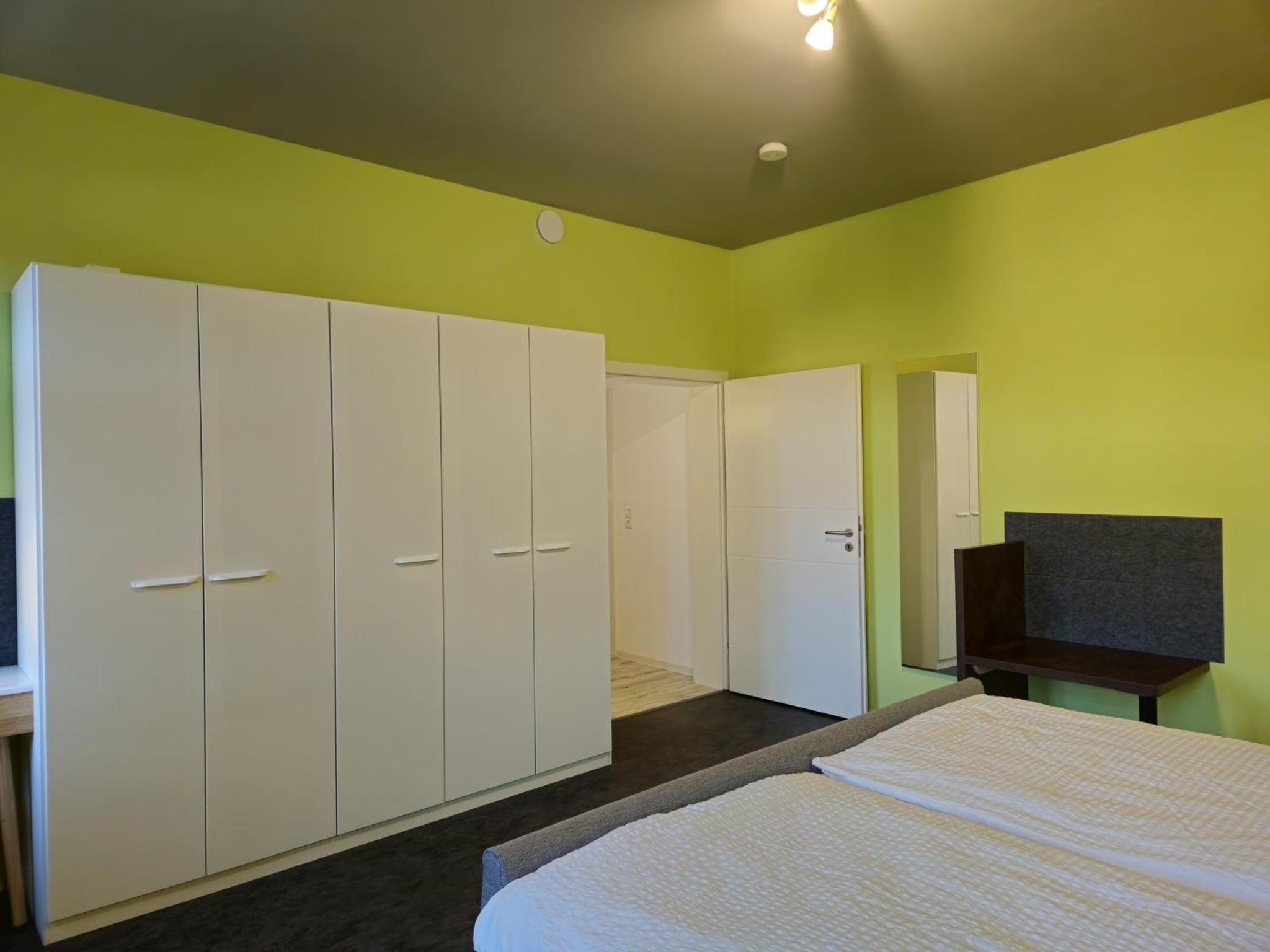 Apartment photo 2