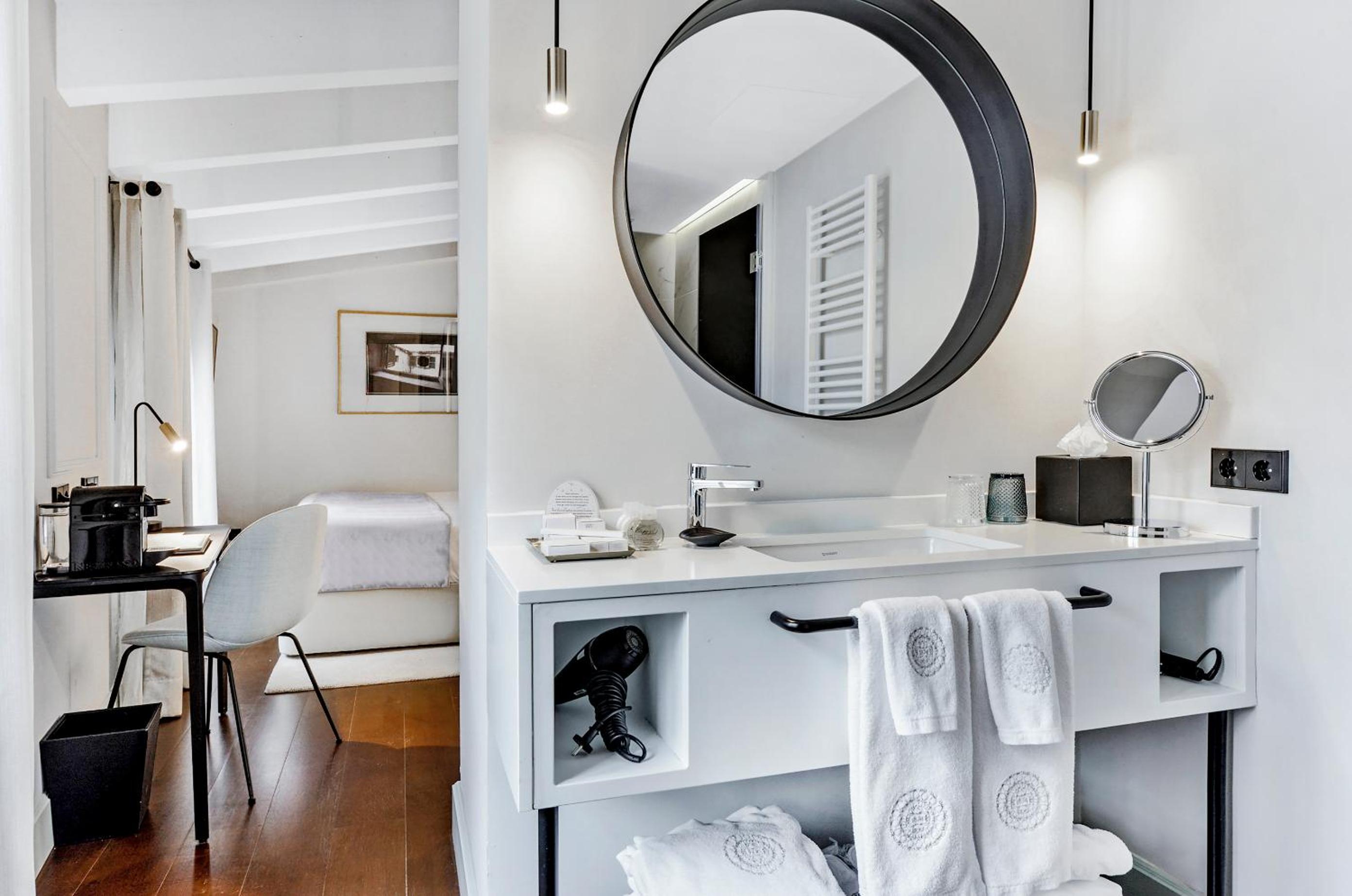 Available room