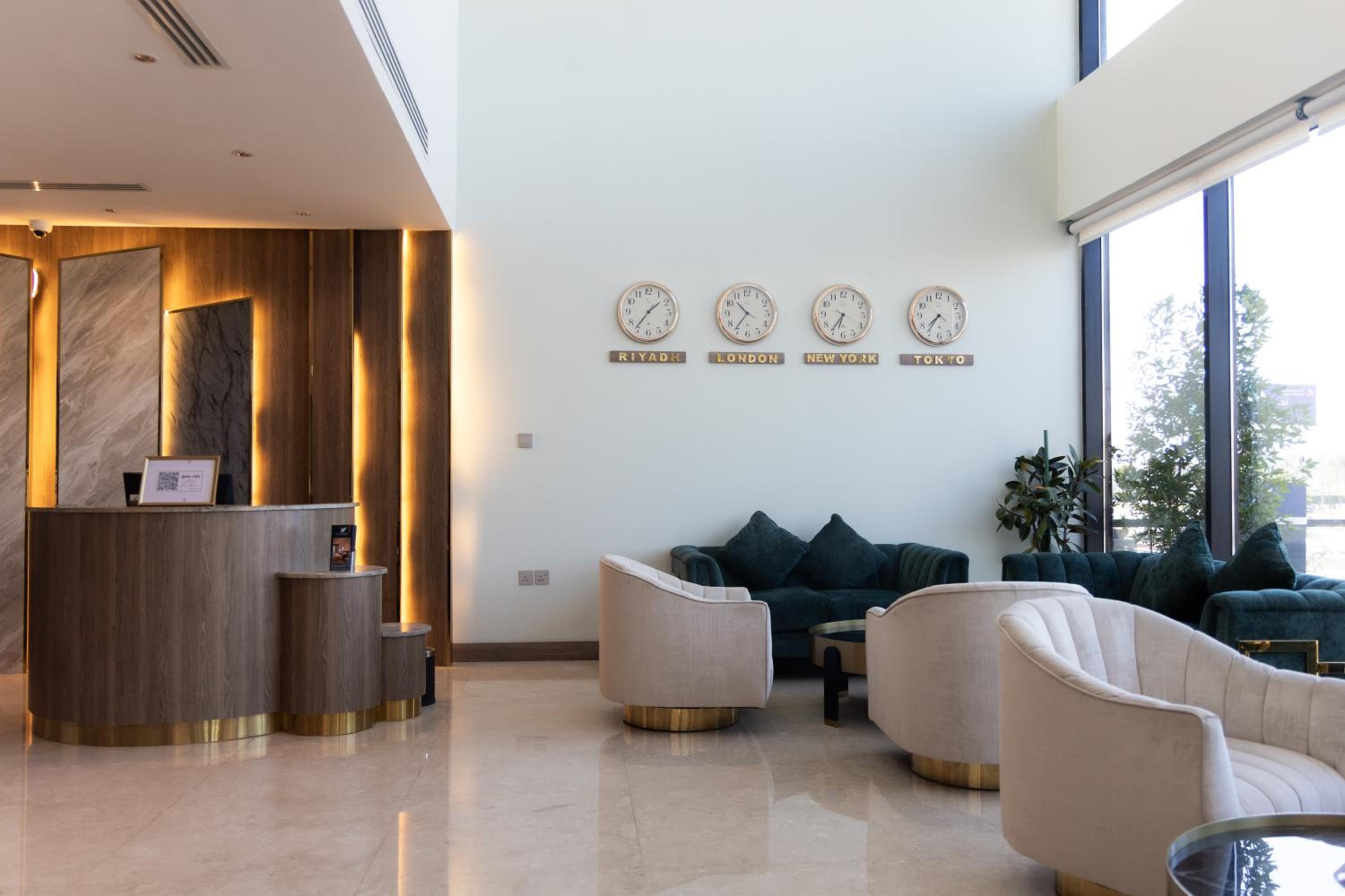 Junior Suite - Photo 11