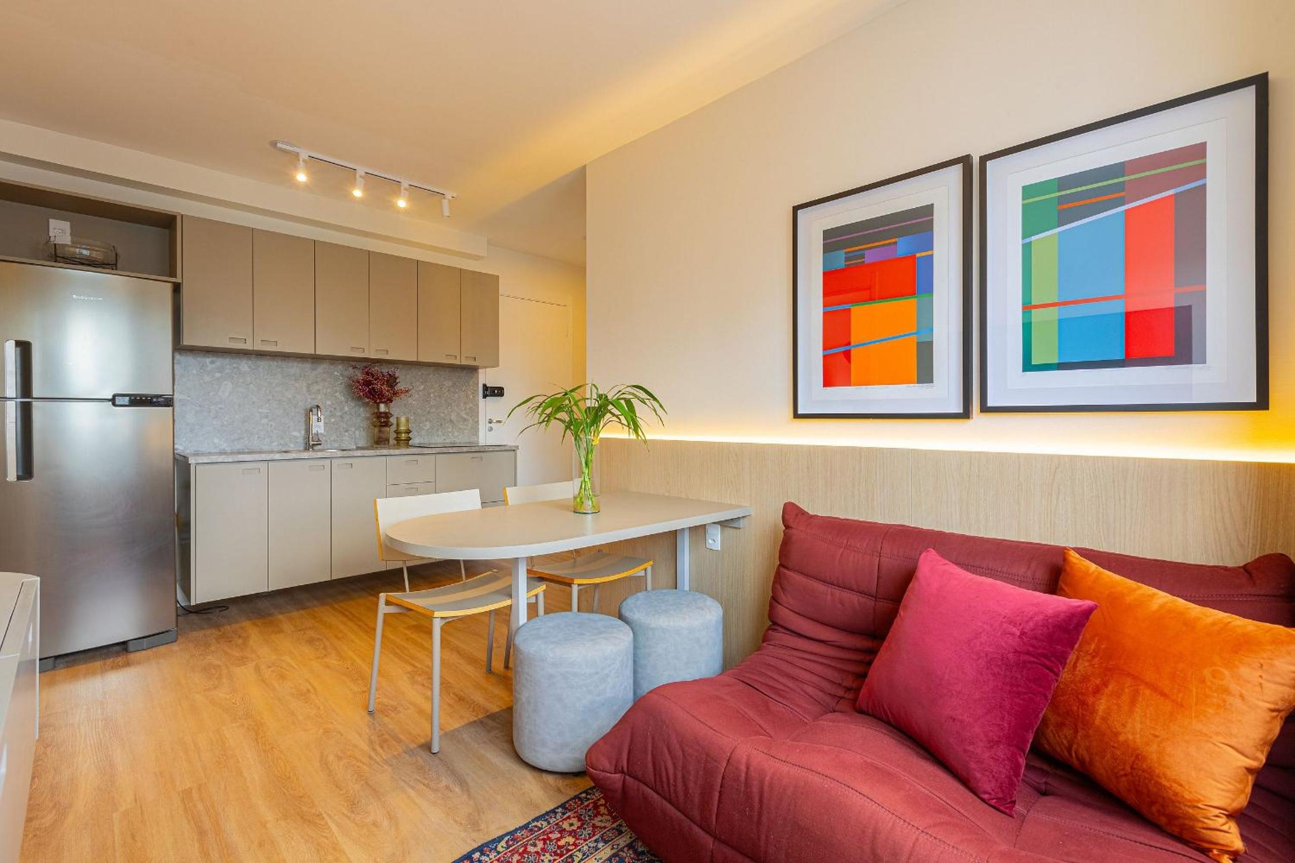 Two-Bedroom Apartment - Photo 8